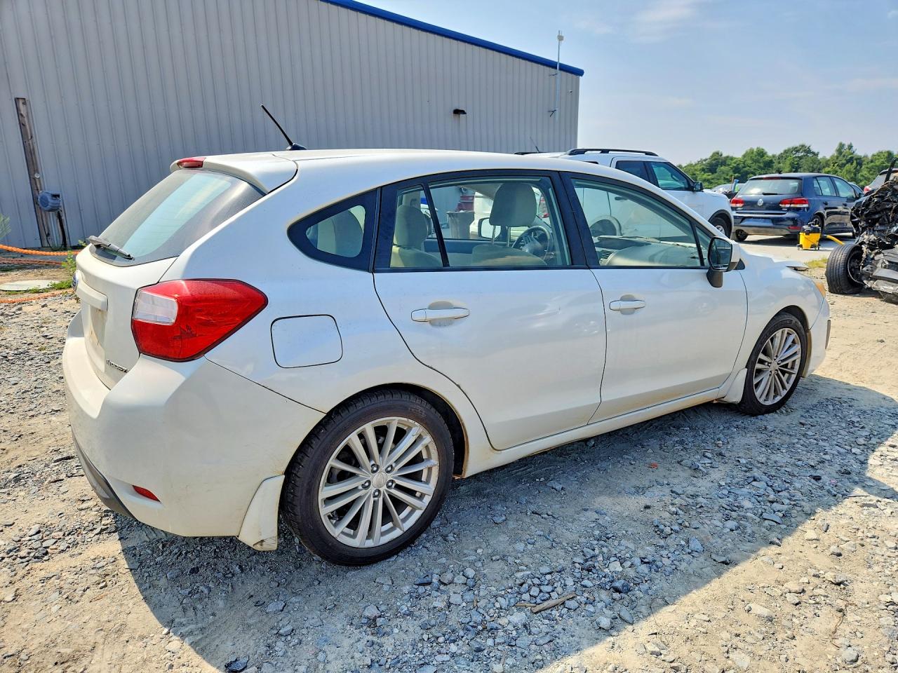 2012 Subaru Impreza Premium White vin: JF1GPAD6XCH228890