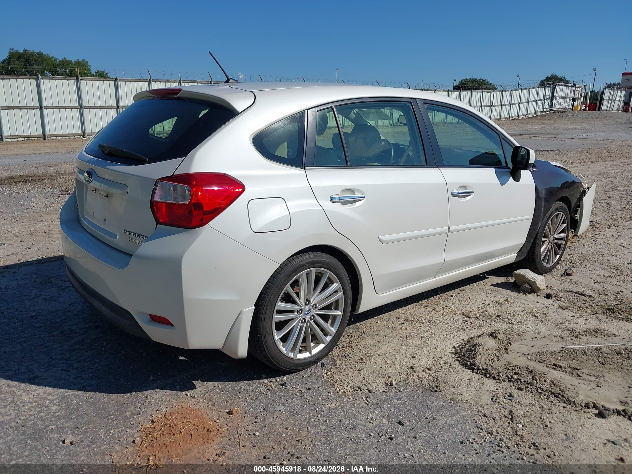 2012 Subaru Impreza 2.0i Limited White vin: JF1GPAG62CH243573