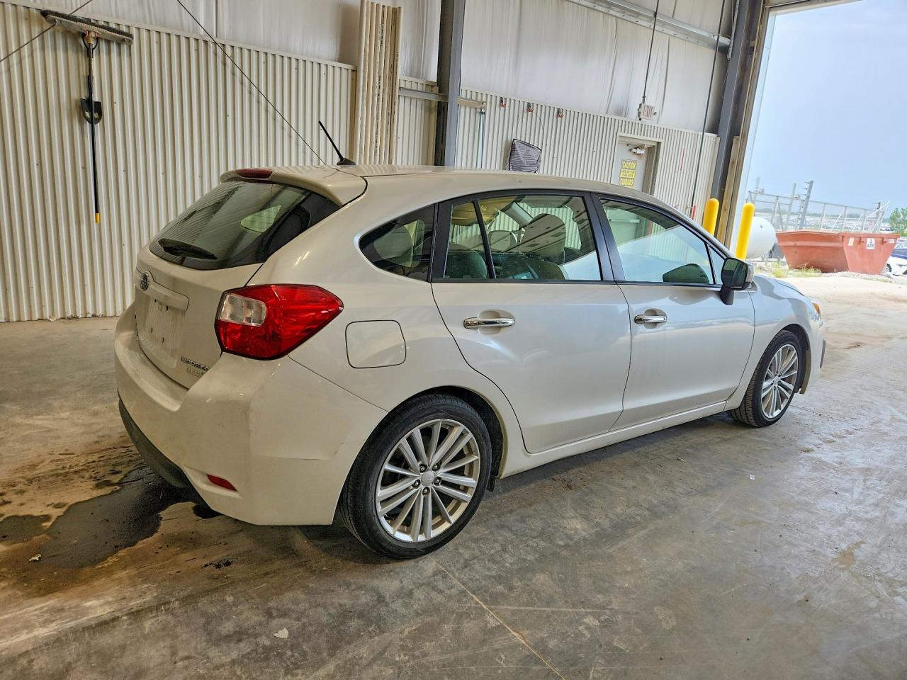 2014 Subaru Impreza Limited White vin: JF1GPAG62E8239980