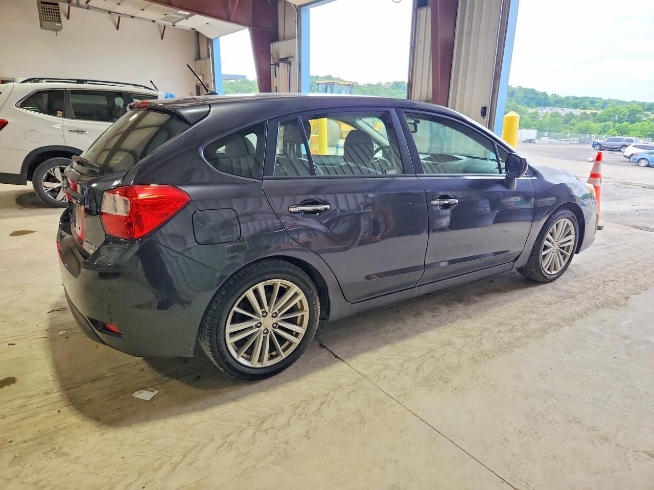 2014 Subaru Impreza Limited Black vin: JF1GPAG62E8250347