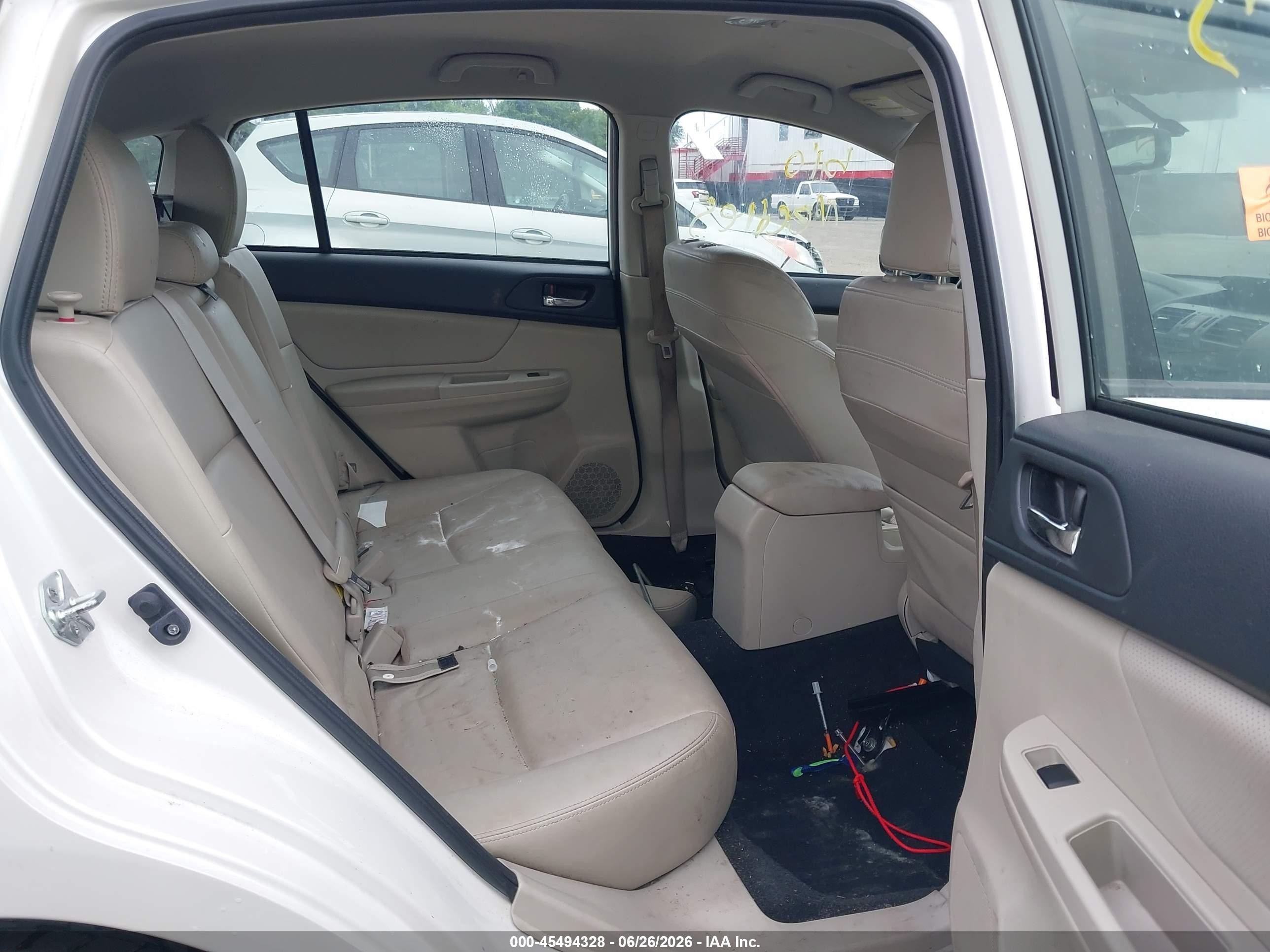 2012 Subaru Impreza 2.0i Limited White vin: JF1GPAG65CH200636