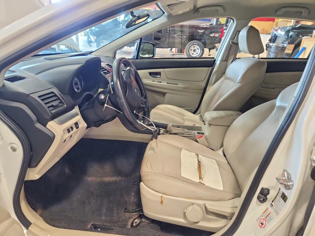 2013 Subaru Impreza Limited White vin: JF1GPAG66D2875237