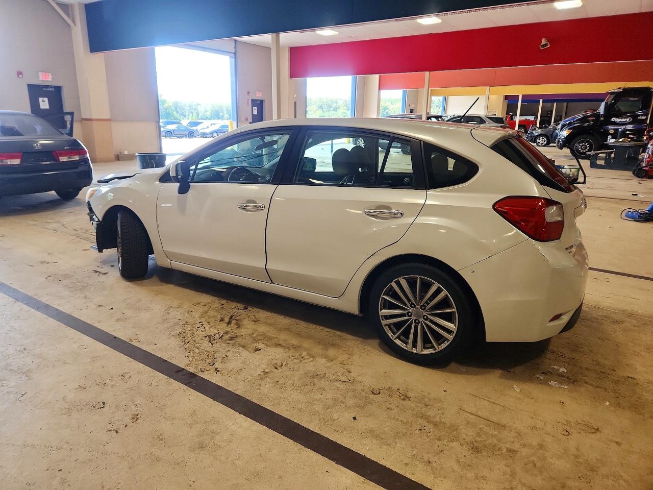 2013 Subaru Impreza Limited White vin: JF1GPAG66D2875237