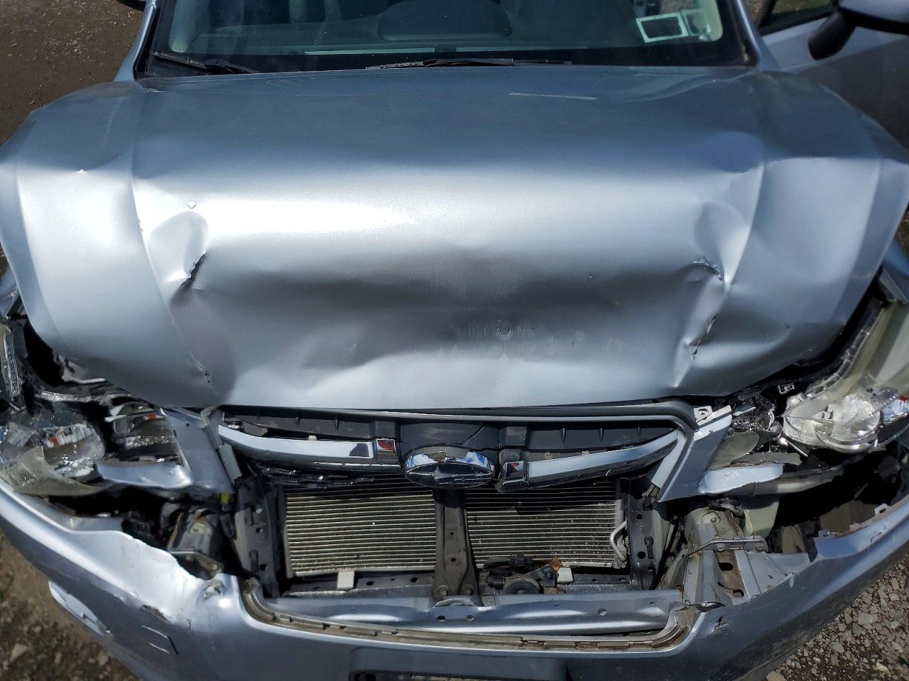 2013 Subaru Impreza Limited Silver vin: JF1GPAH60D2844967