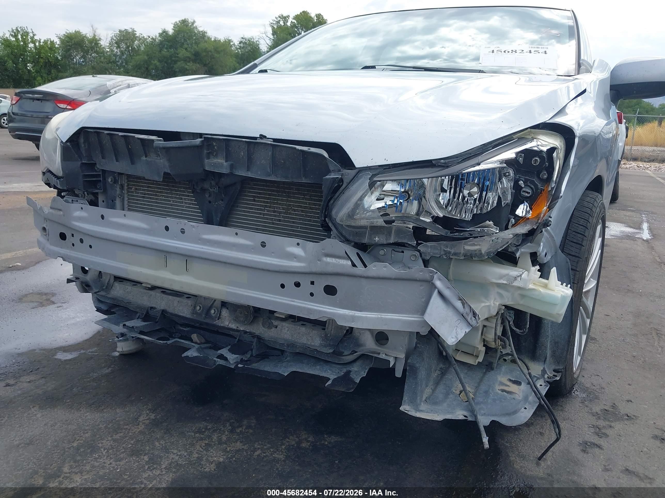 2013 Subaru Impreza 2.0i Limited Silver vin: JF1GPAH61D2827501