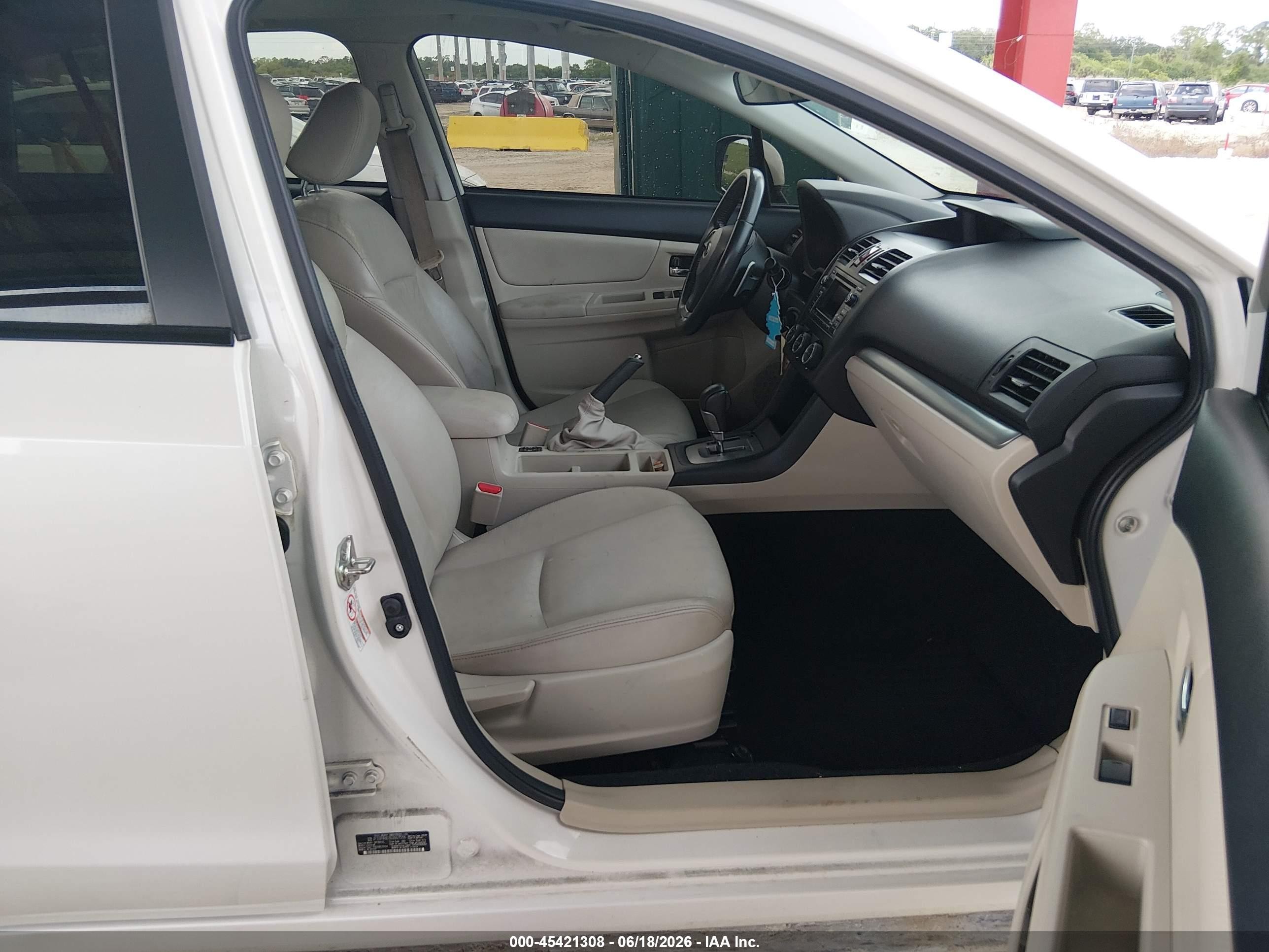 2013 Subaru Impreza 2.0i Limited White vin: JF1GPAH63D2807556