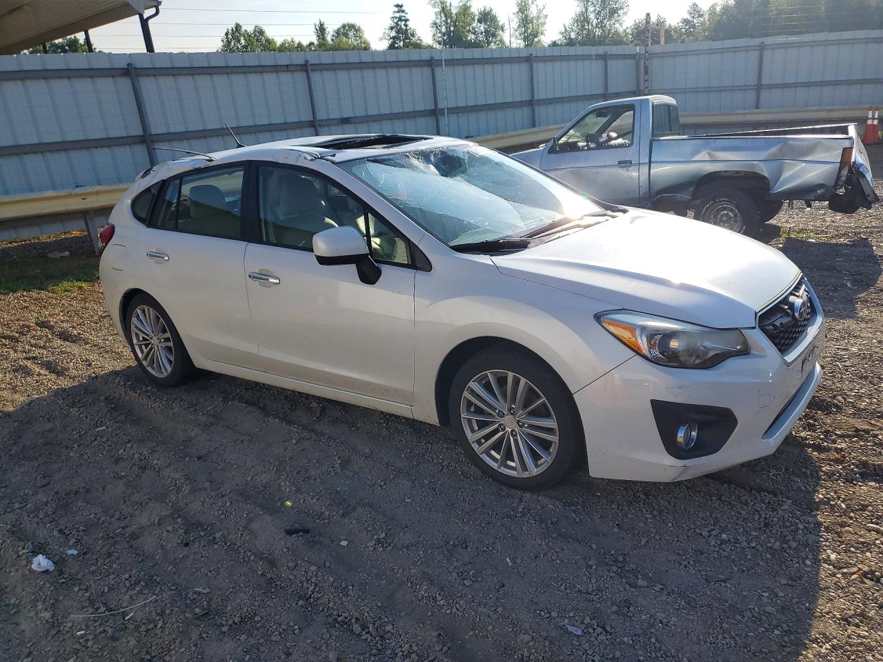 2014 Subaru Impreza Limited White vin: JF1GPAH63E8231871