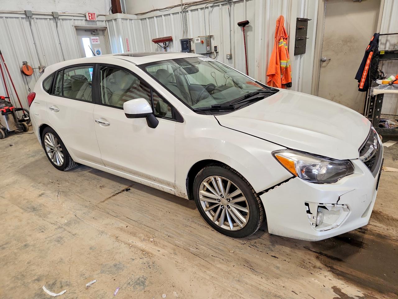 2014 Subaru Impreza Limited Белый vin: JF1GPAH64E8254916
