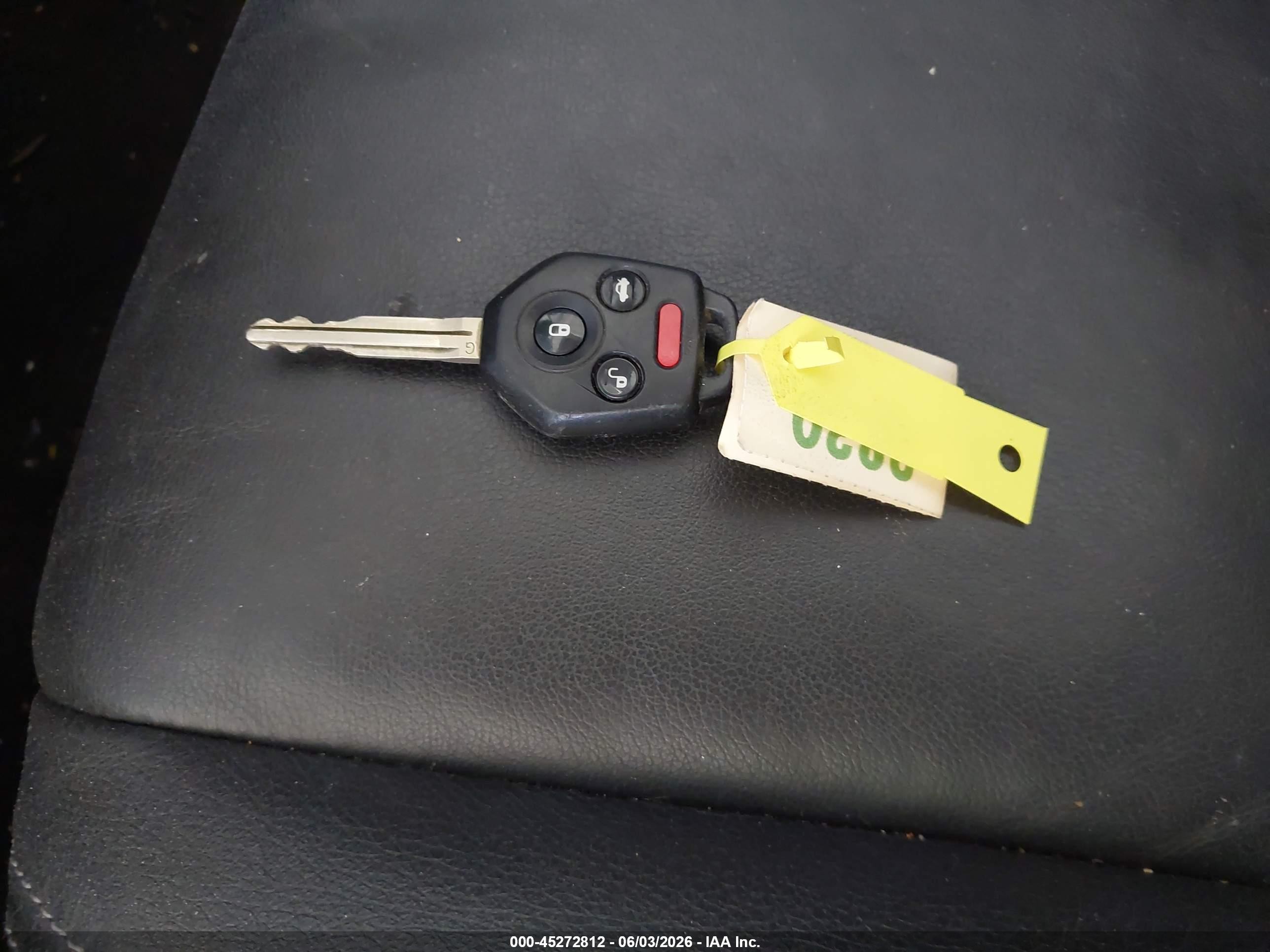 2012 Subaru Impreza 2.0i Limited Серебряный vin: JF1GPAH68CH229174
