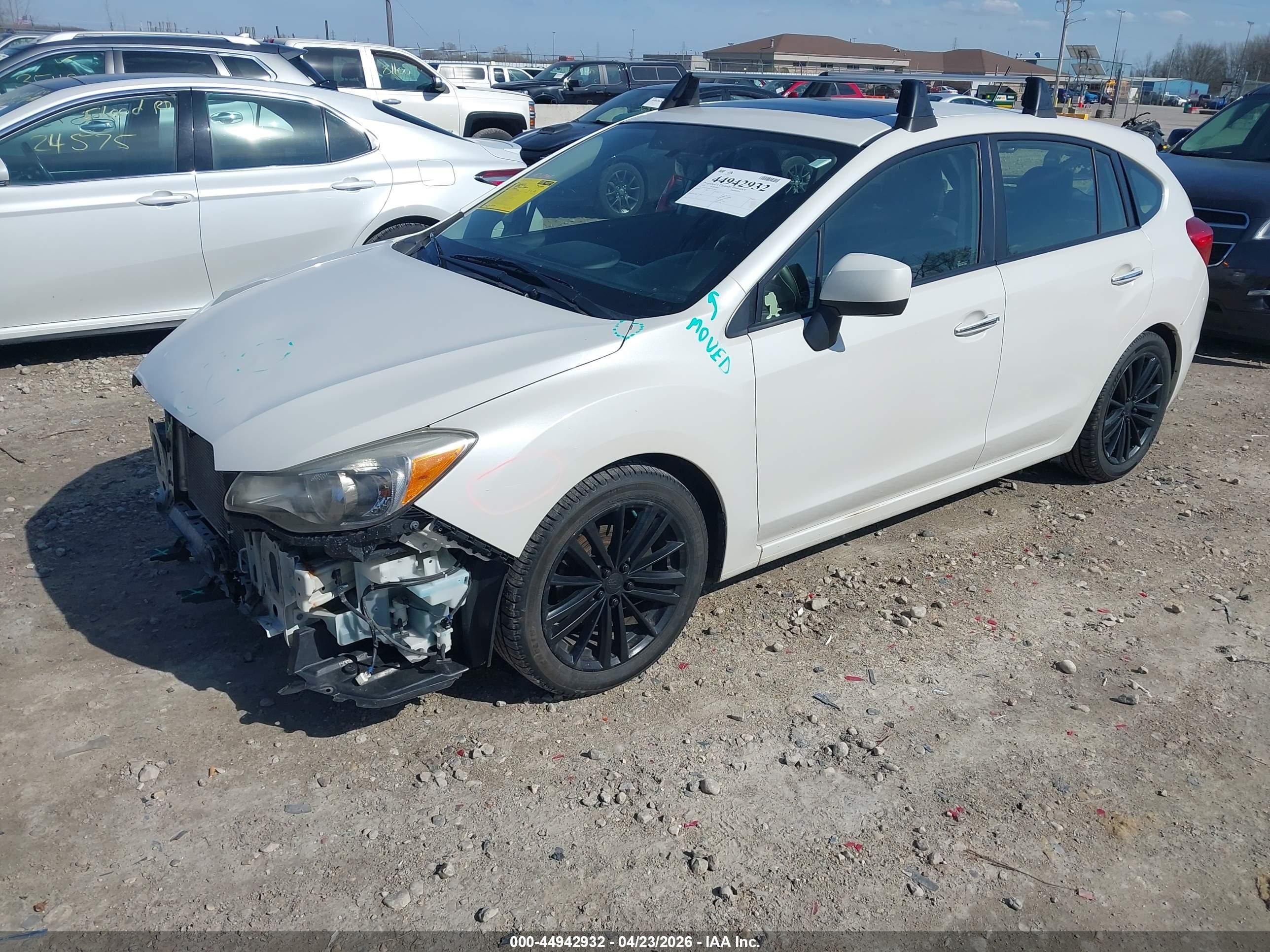2014 Subaru Impreza 2.0i Limited White vin: JF1GPAK65E8231833