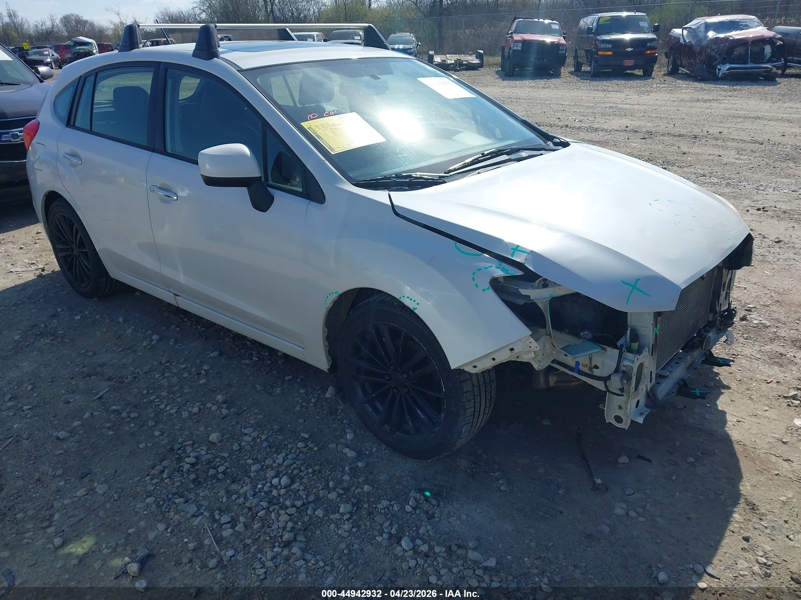 2014 Subaru Impreza 2.0i Limited White vin: JF1GPAK65E8231833