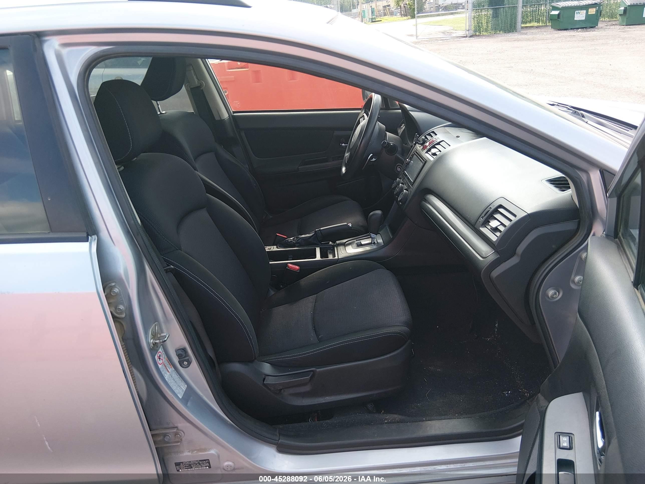 2012 Subaru Impreza 2.0i Sport Premium Серебряный vin: JF1GPAL60CH232867
