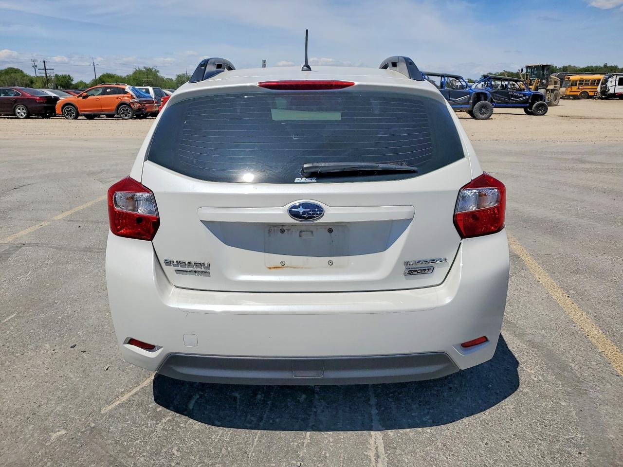 2014 Subaru Impreza Sport Premium White vin: JF1GPAL60E9262254