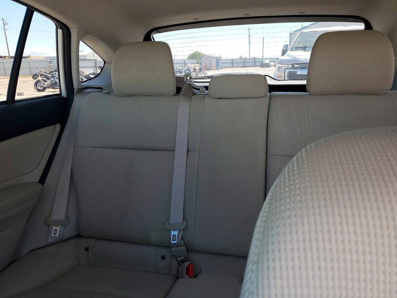 2014 Subaru Impreza Sport Premium White vin: JF1GPAL60E9262254