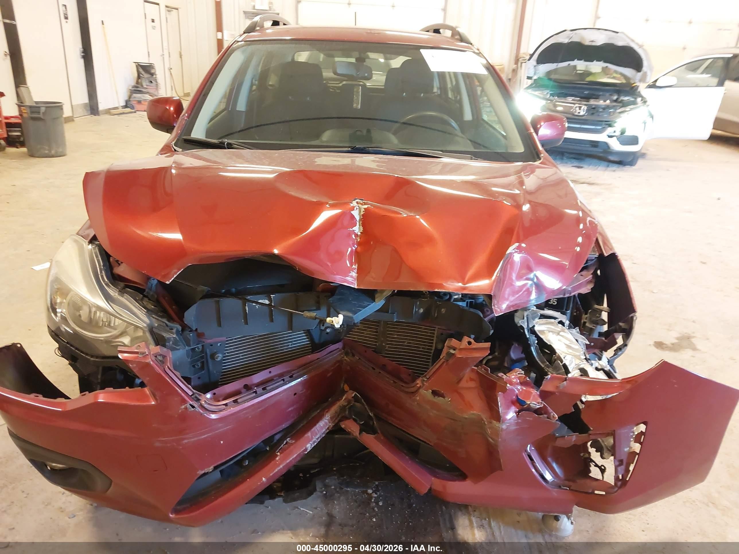 2013 Subaru Impreza 2.0i Sport Premium Red vin: JF1GPAL61D2808292