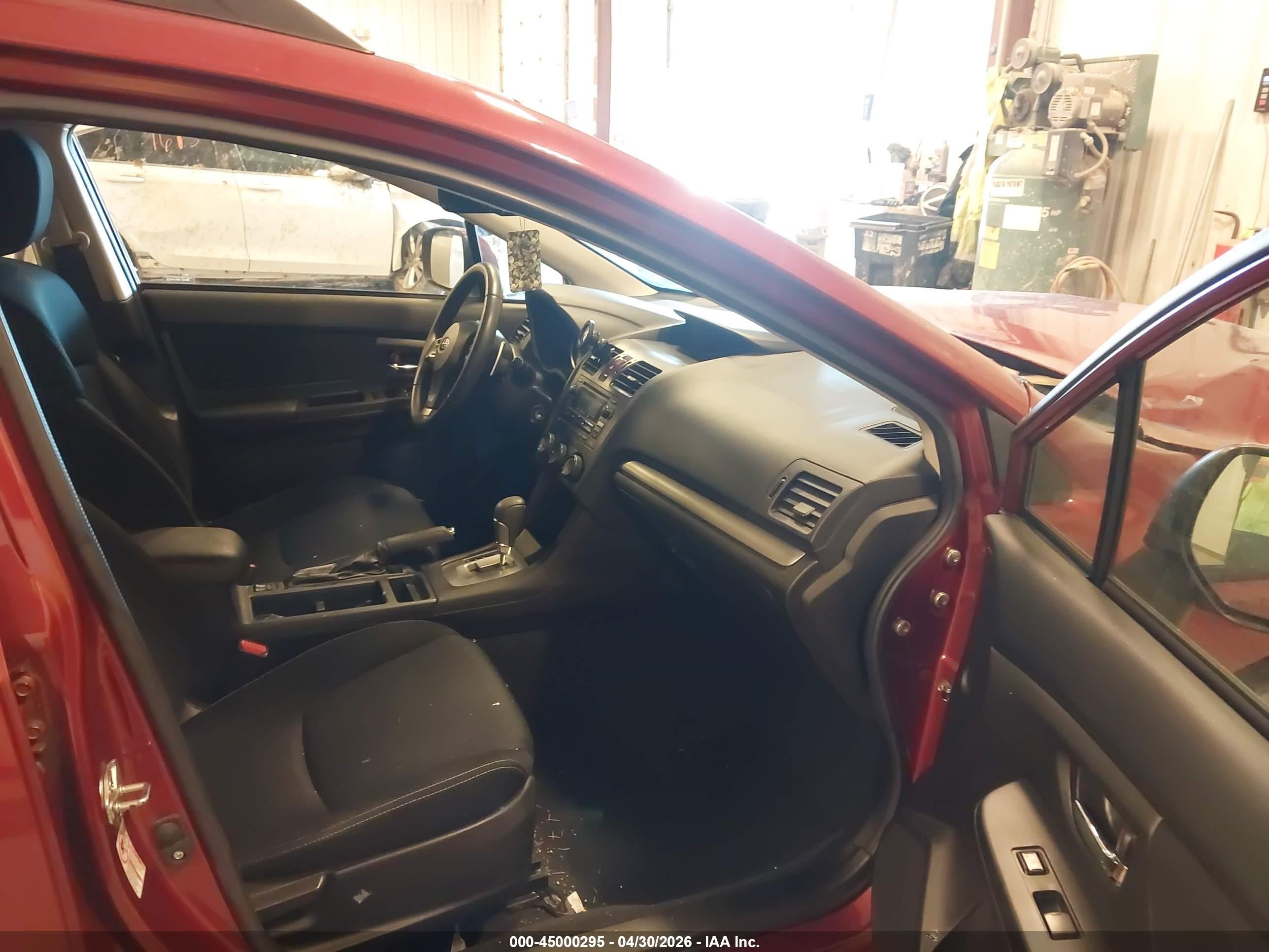 2013 Subaru Impreza 2.0i Sport Premium Red vin: JF1GPAL61D2808292