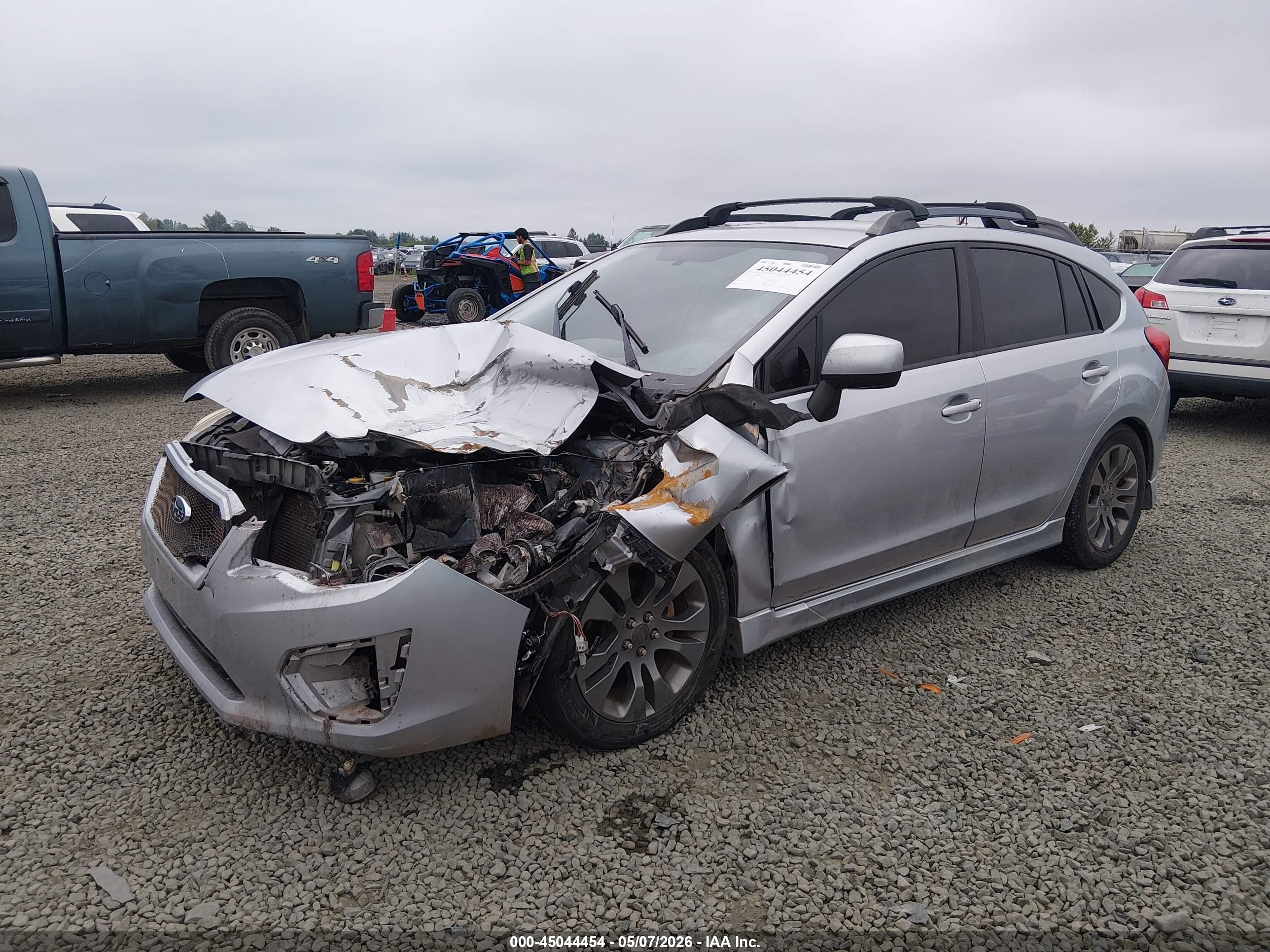 2013 Subaru Impreza 2.0i Sport Premium Silver vin: JF1GPAL61D2874325