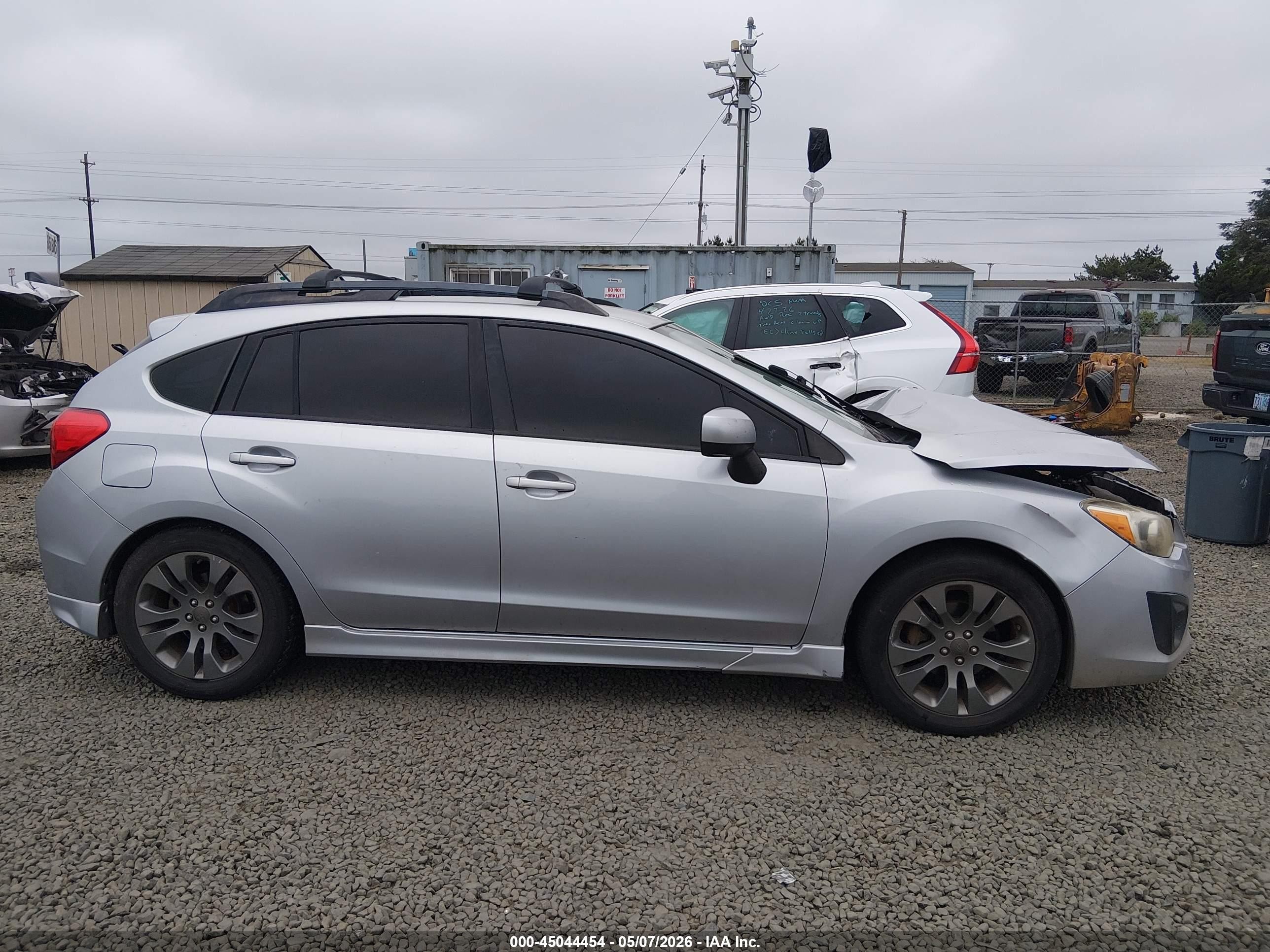 2013 Subaru Impreza 2.0i Sport Premium Silver vin: JF1GPAL61D2874325