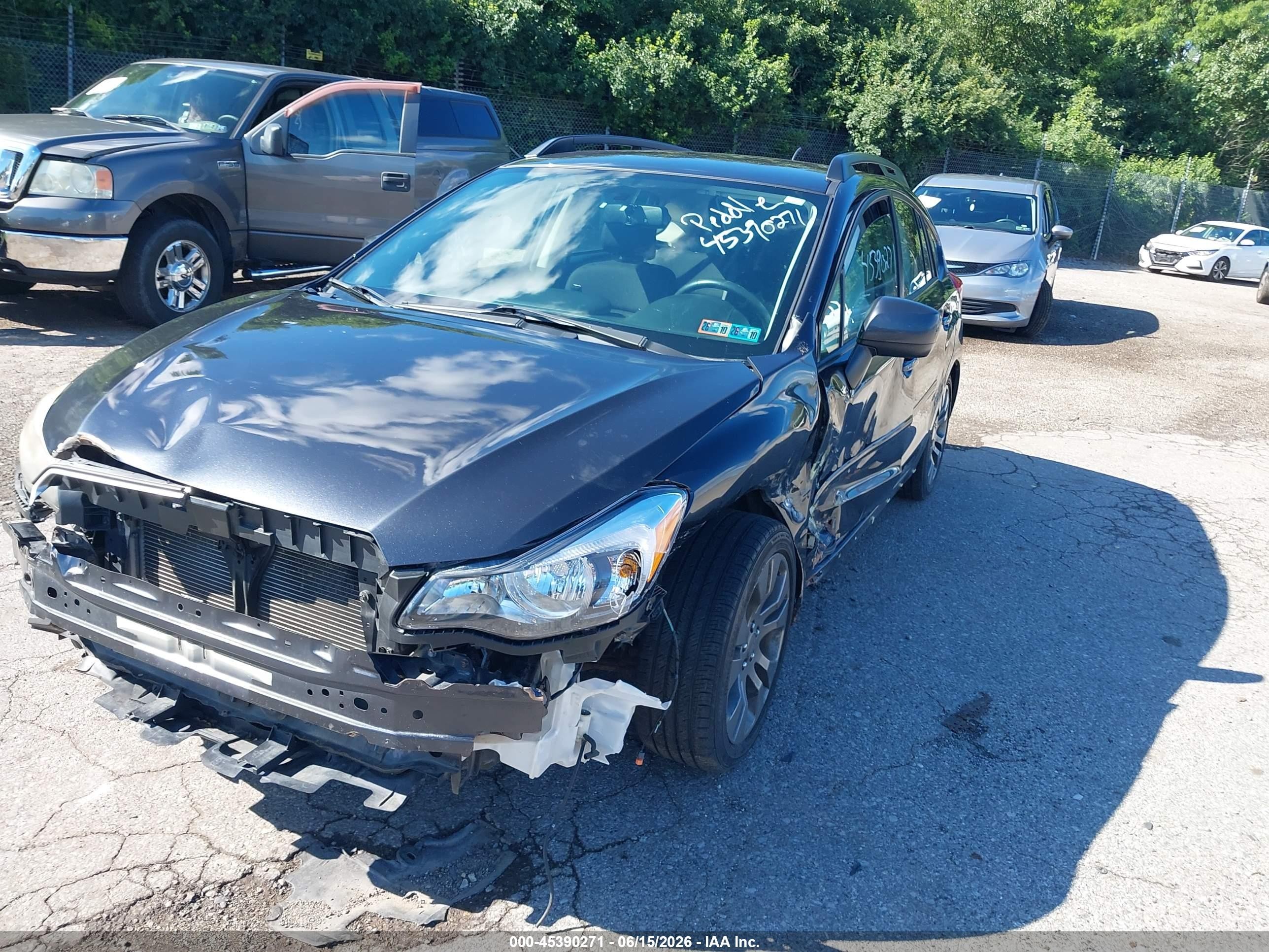 2014 Subaru Impreza 2.0i Sport Premium Gray vin: JF1GPAL61E8307899