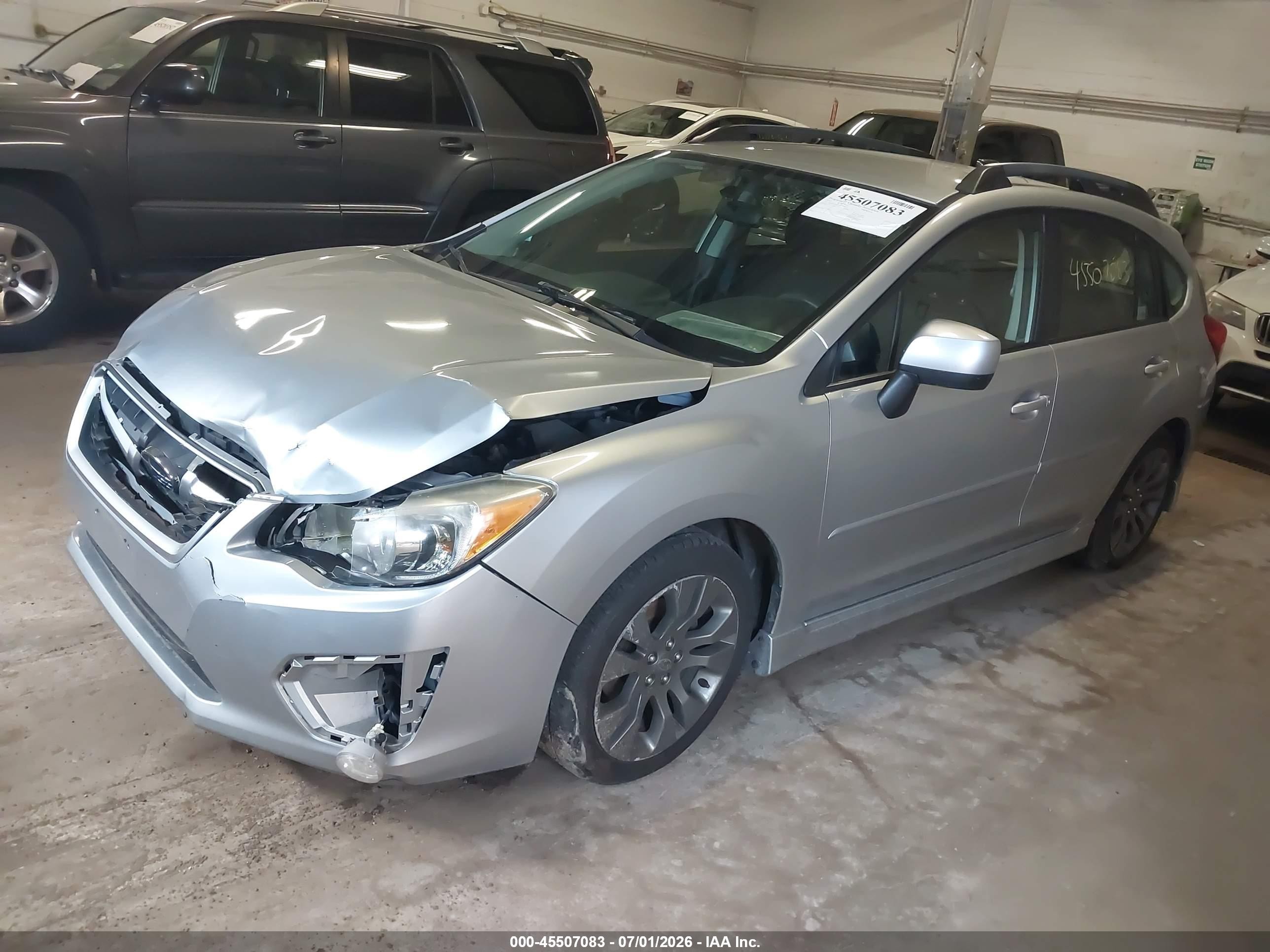 2012 Subaru Impreza 2.0i Sport Premium Silver vin: JF1GPAL62CH207078