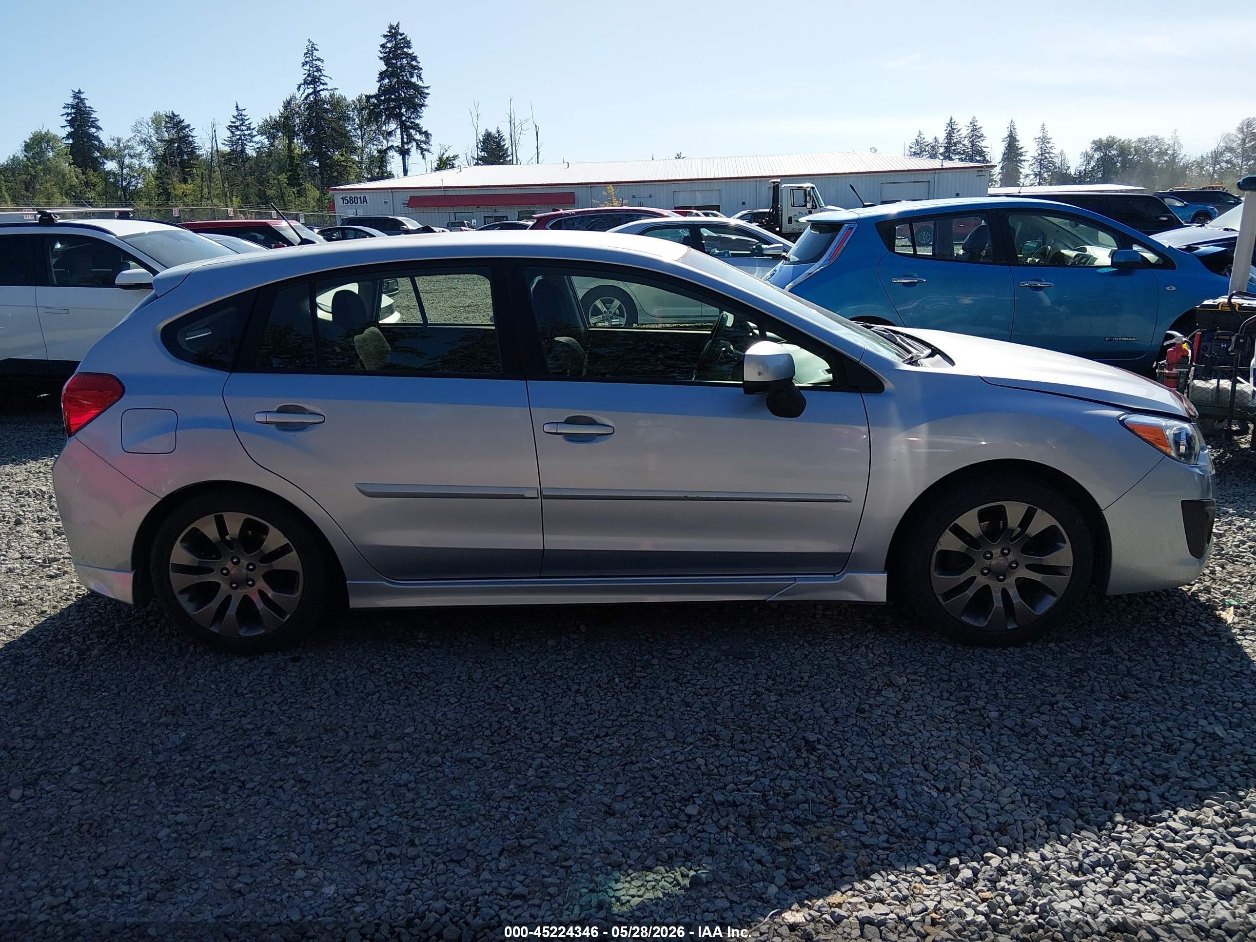 2014 Subaru Impreza 2.0i Sport Premium Silver vin: JF1GPAL62E8229360
