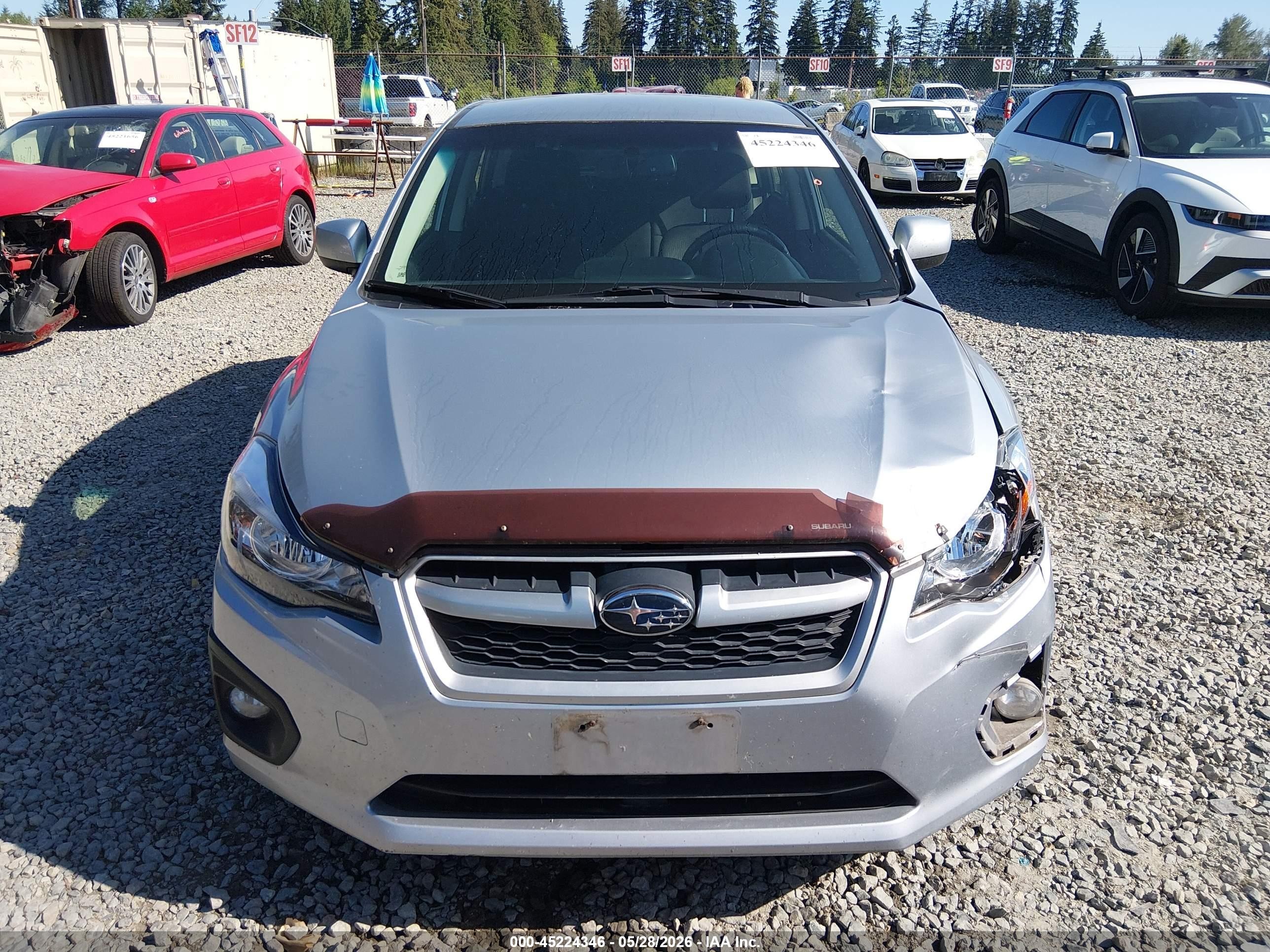 2014 Subaru Impreza 2.0i Sport Premium Silver vin: JF1GPAL62E8229360