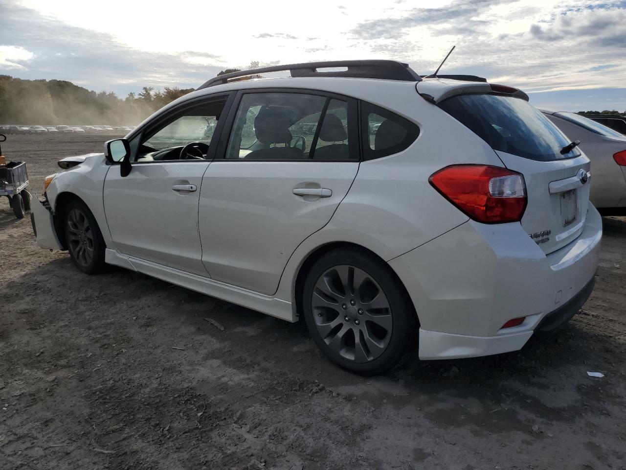 2014 Subaru Impreza Sport Premium White vin: JF1GPAL62E8307247