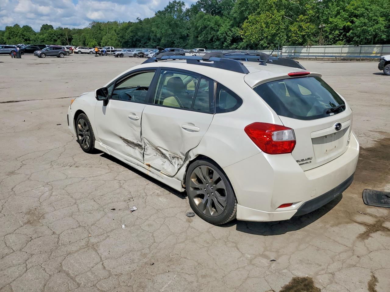 2013 Subaru Impreza Sport Premium White vin: JF1GPAL63DH821431