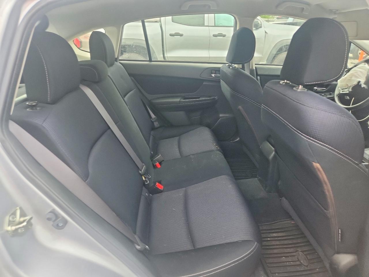 2013 Subaru Impreza Sport Premium Серебряный vin: JF1GPAL63DH852582