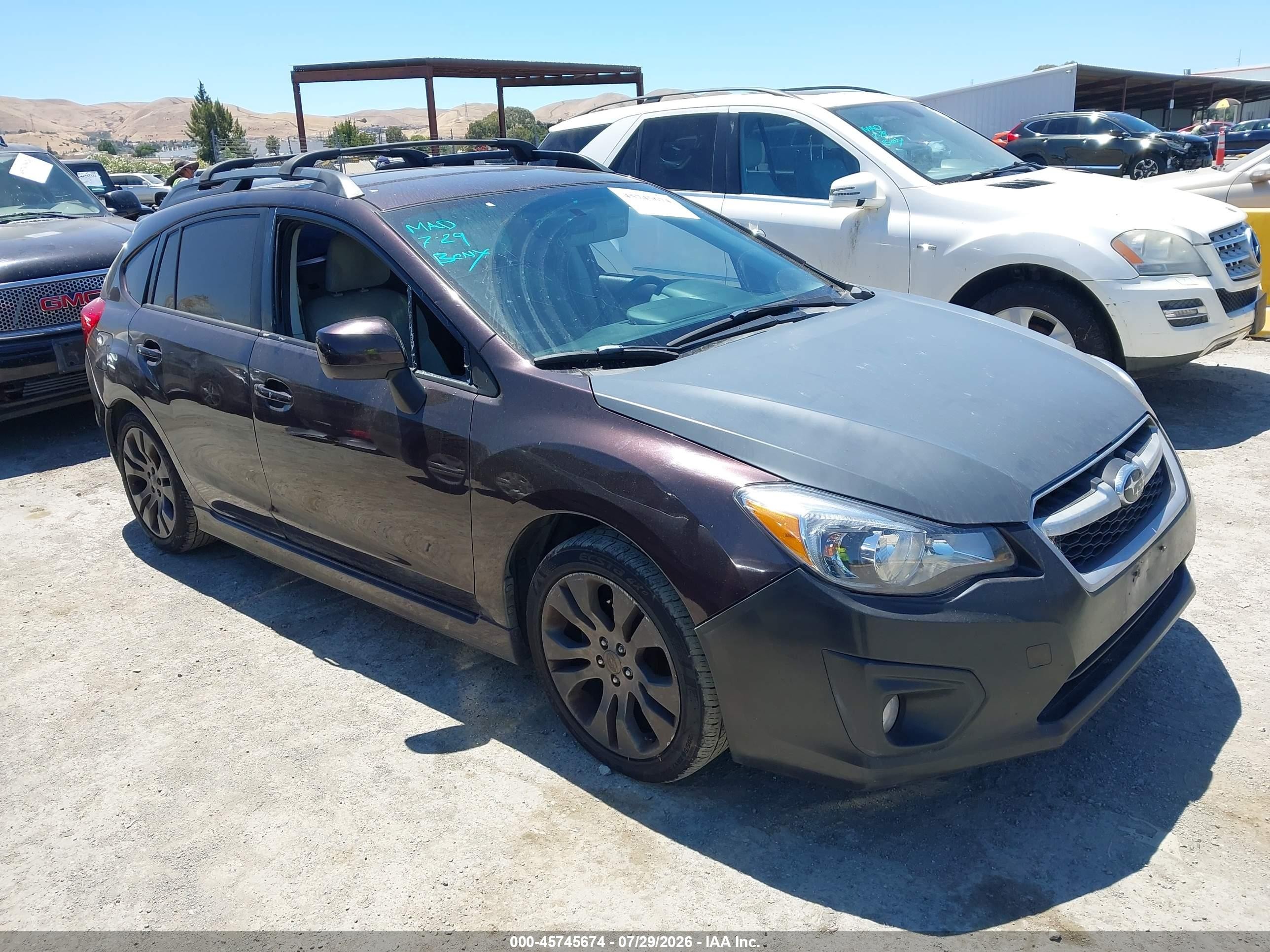 2013 Subaru Impreza 2.0i Sport Premium Burgundy vin: JF1GPAL64DH840070