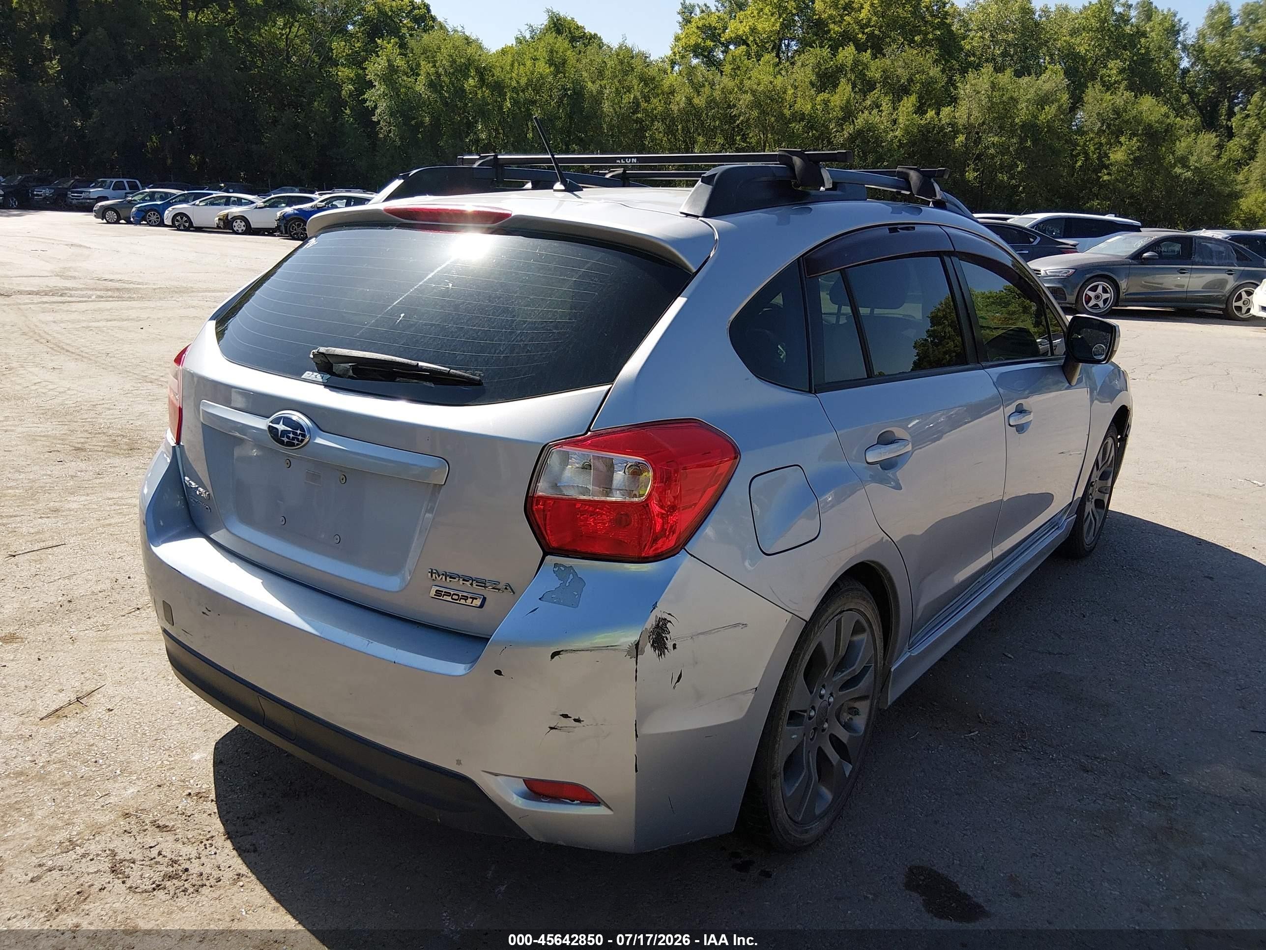 2014 Subaru Impreza 2.0i Sport Premium Silver vin: JF1GPAL64E8214309