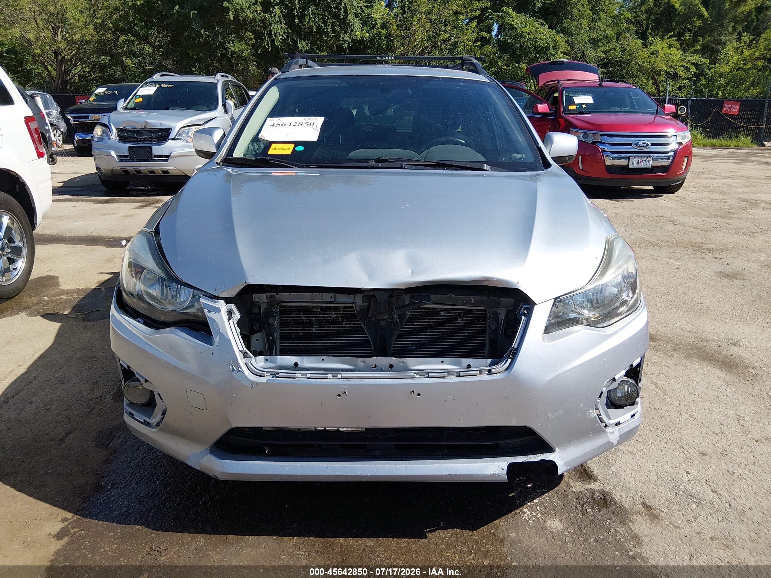 2014 Subaru Impreza 2.0i Sport Premium Silver vin: JF1GPAL64E8214309