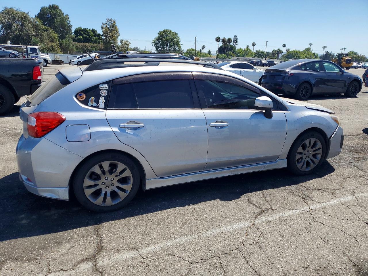 2014 Subaru Impreza Sport Premium Silver vin: JF1GPAL64E8218392