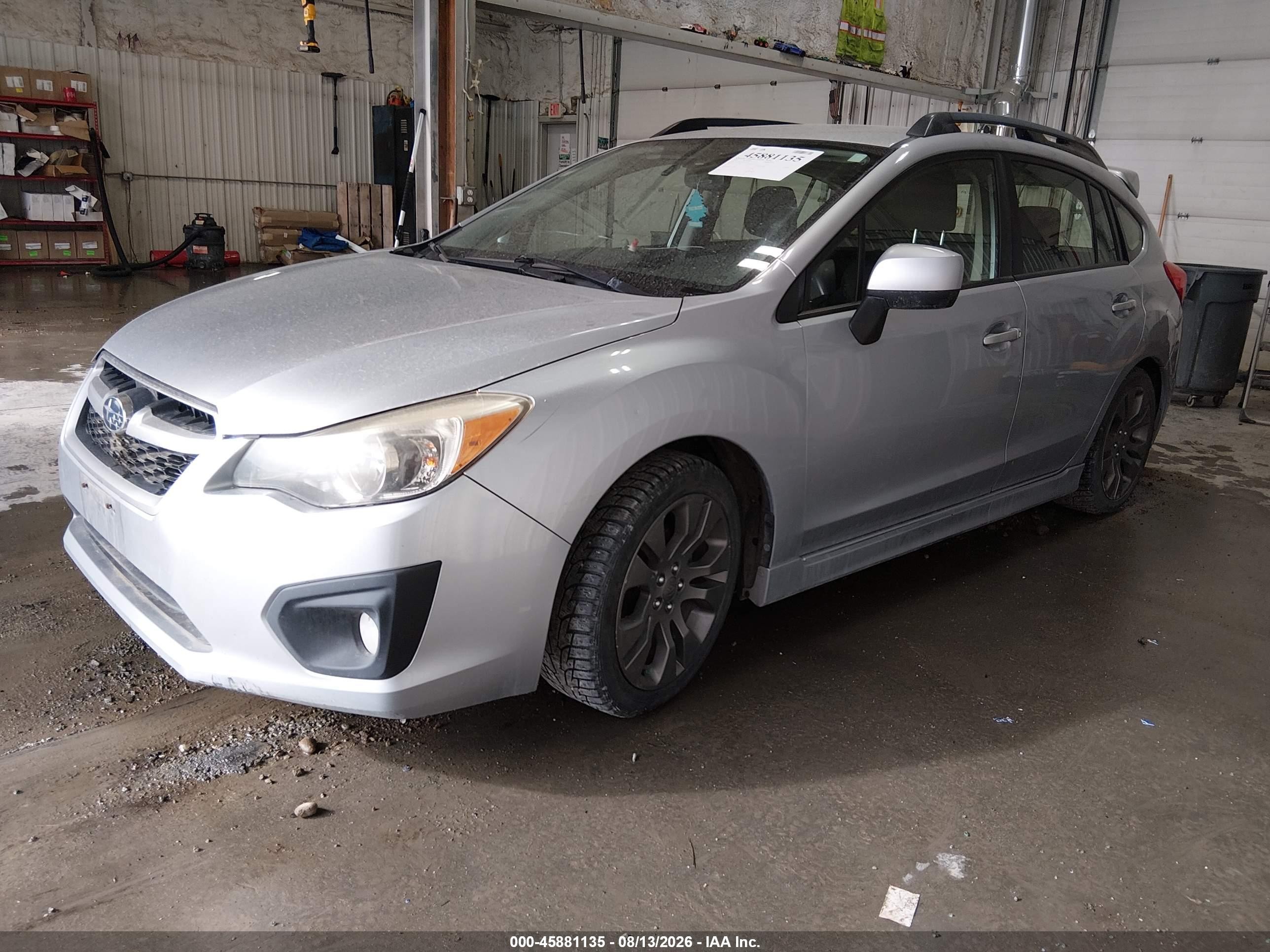 2014 Subaru Impreza 2.0i Sport Premium Silver vin: JF1GPAL64E8239243
