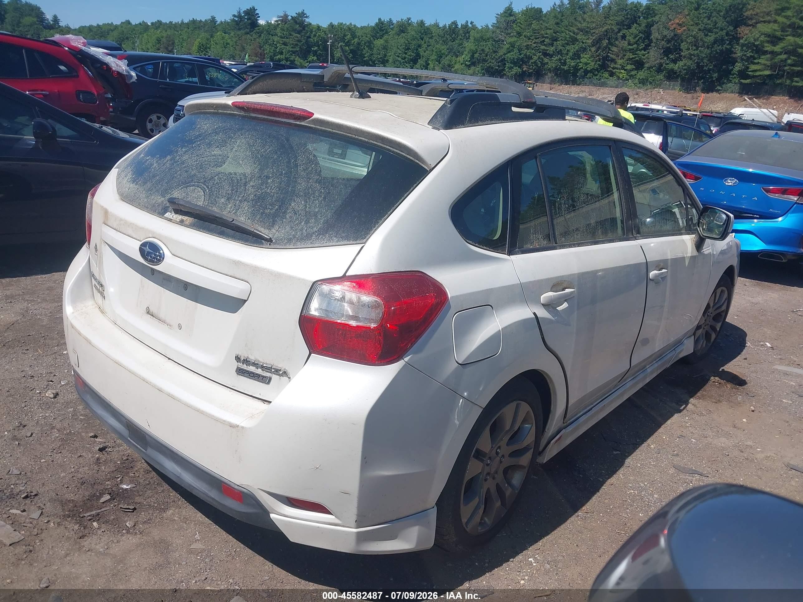 2013 Subaru Impreza 2.0i Sport Premium White vin: JF1GPAL65D2816217