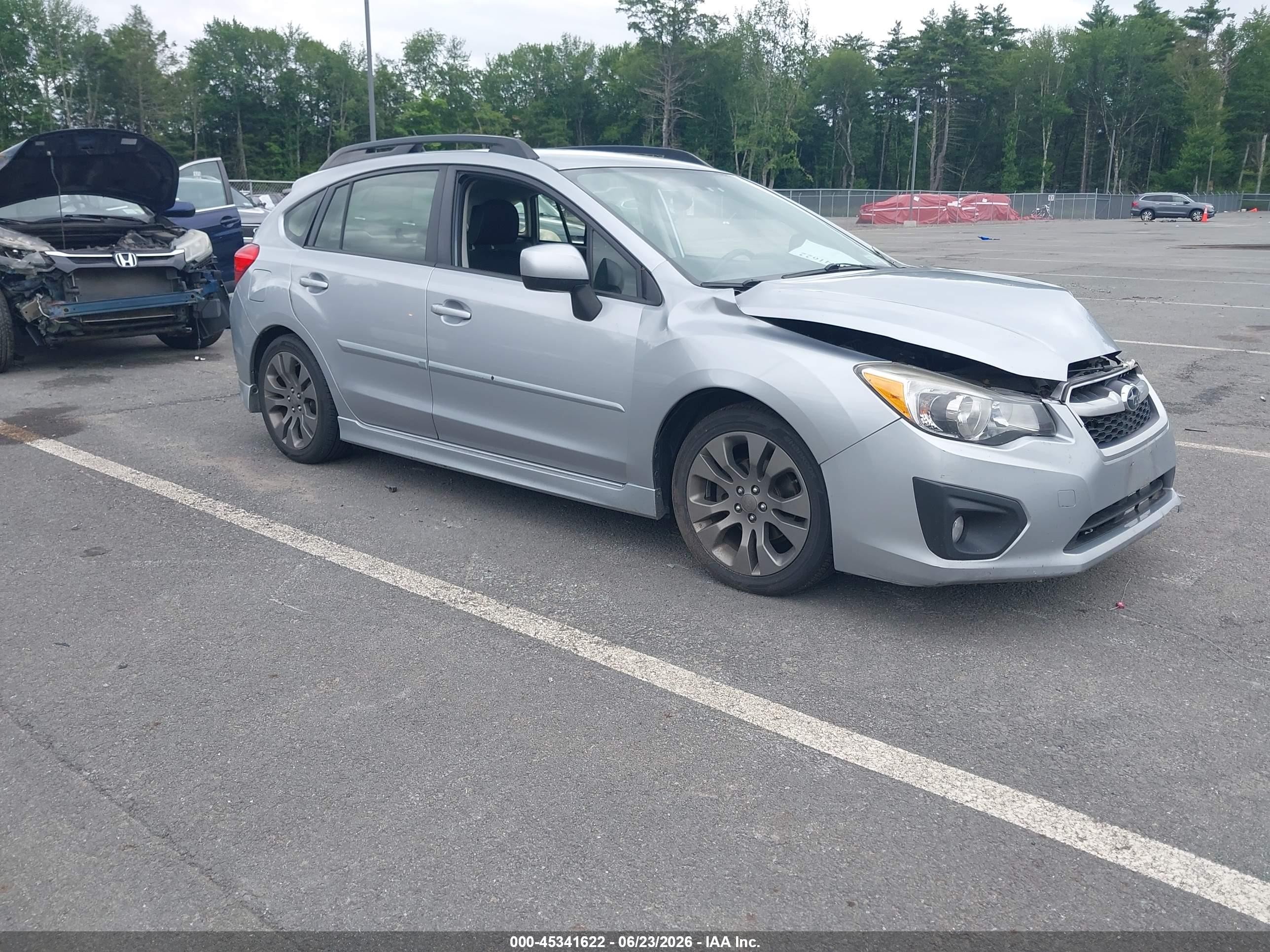 2013 Subaru Impreza 2.0i Sport Premium Silver vin: JF1GPAL65D2897168