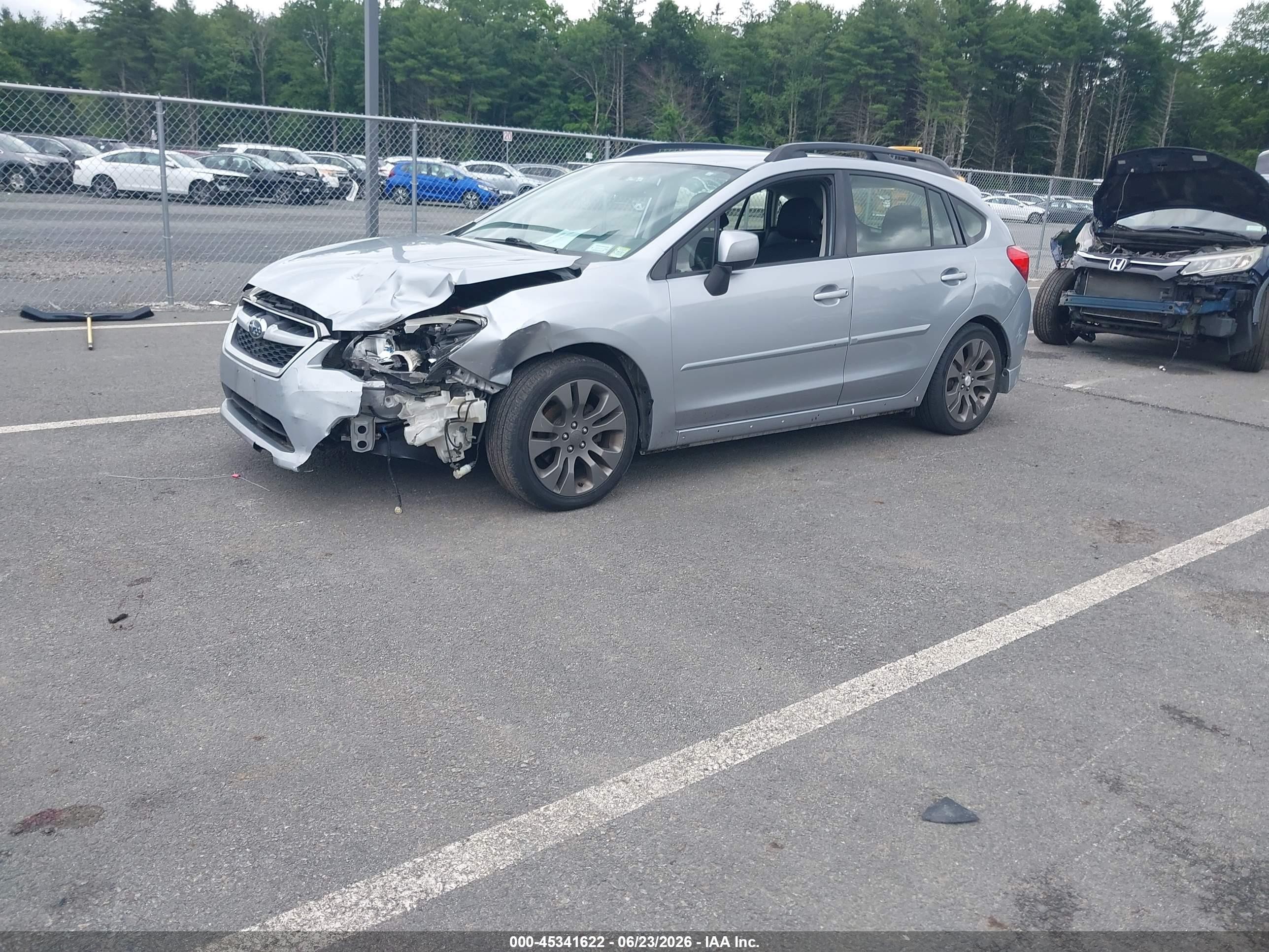2013 Subaru Impreza 2.0i Sport Premium Silver vin: JF1GPAL65D2897168