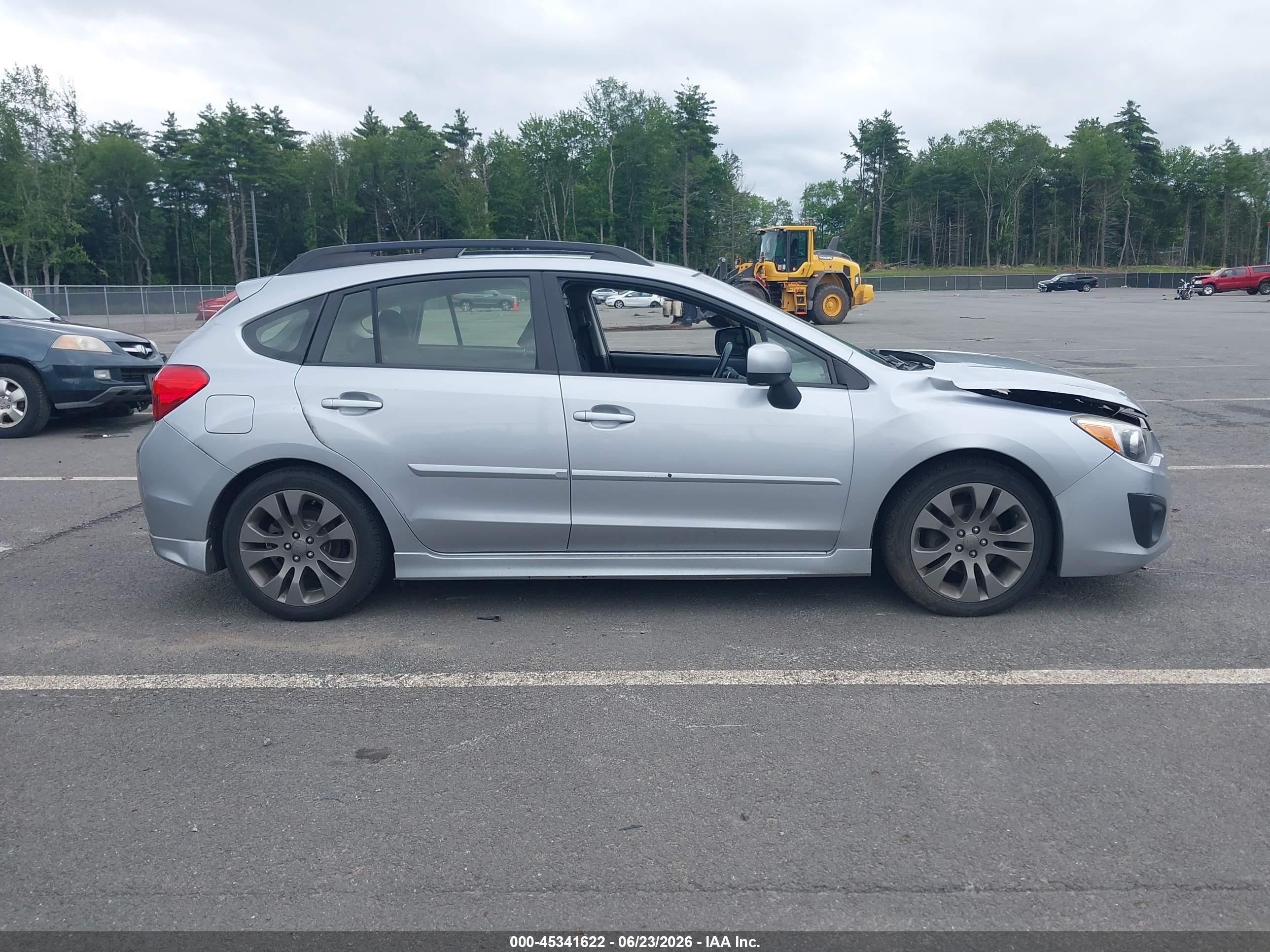 2013 Subaru Impreza 2.0i Sport Premium Silver vin: JF1GPAL65D2897168