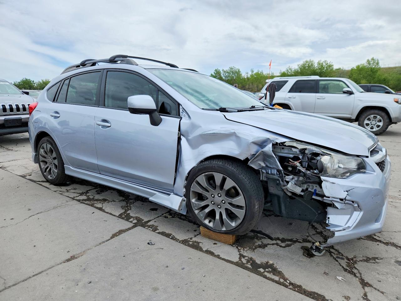 2014 Subaru Impreza Sport Premium Silver vin: JF1GPAL65E8266032