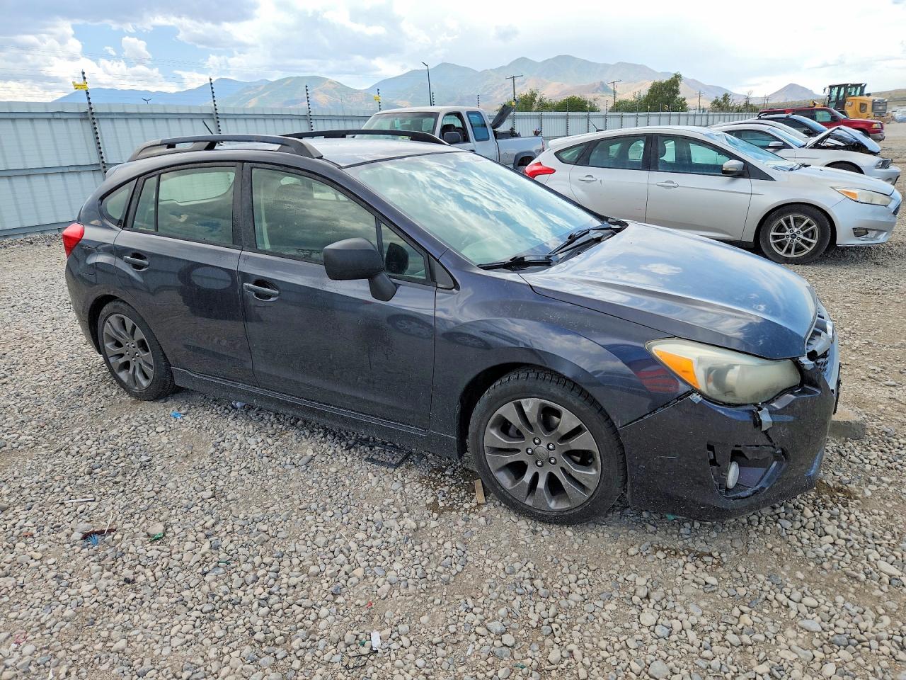 2014 Subaru Impreza Sport Premium Серый vin: JF1GPAL65E9253789
