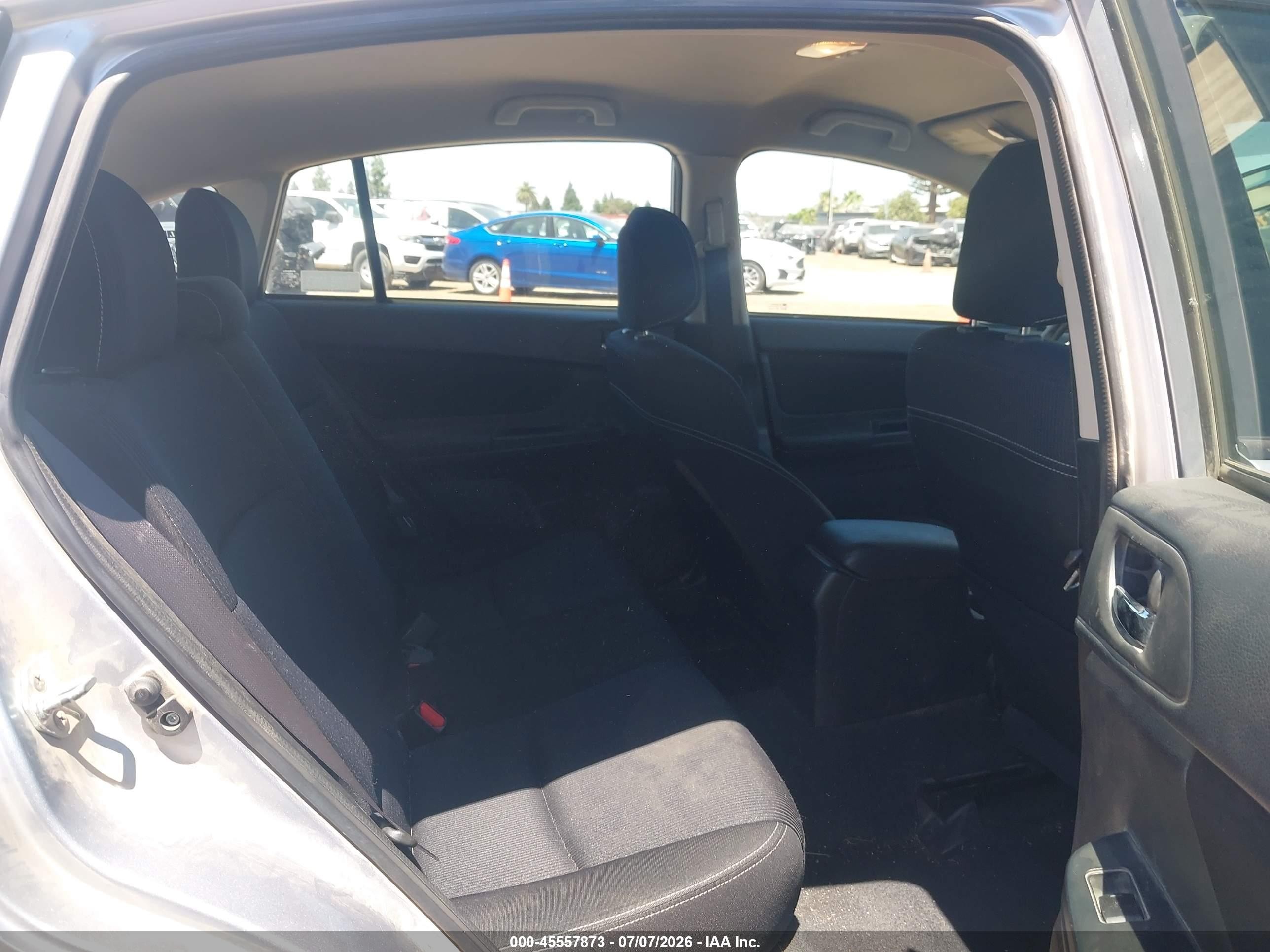 2012 Subaru Impreza 2.0i Sport Premium Серебряный vin: JF1GPAL67CG215148