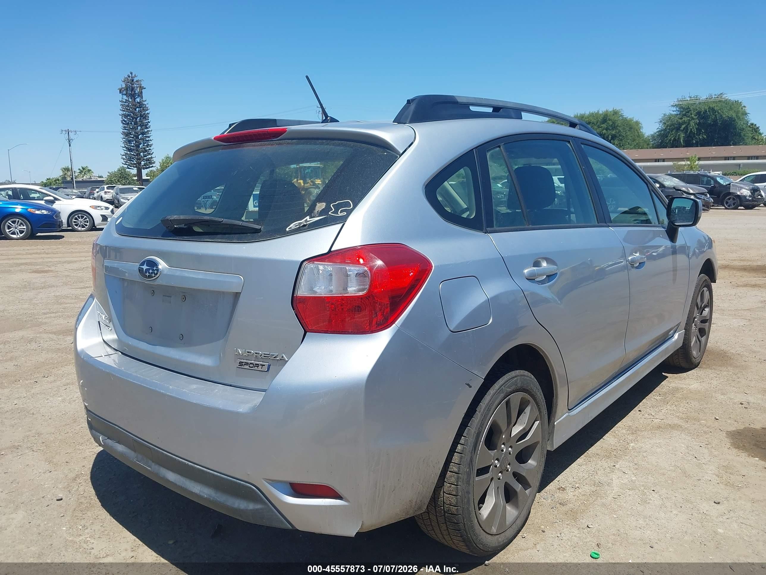 2012 Subaru Impreza 2.0i Sport Premium Серебряный vin: JF1GPAL67CG215148