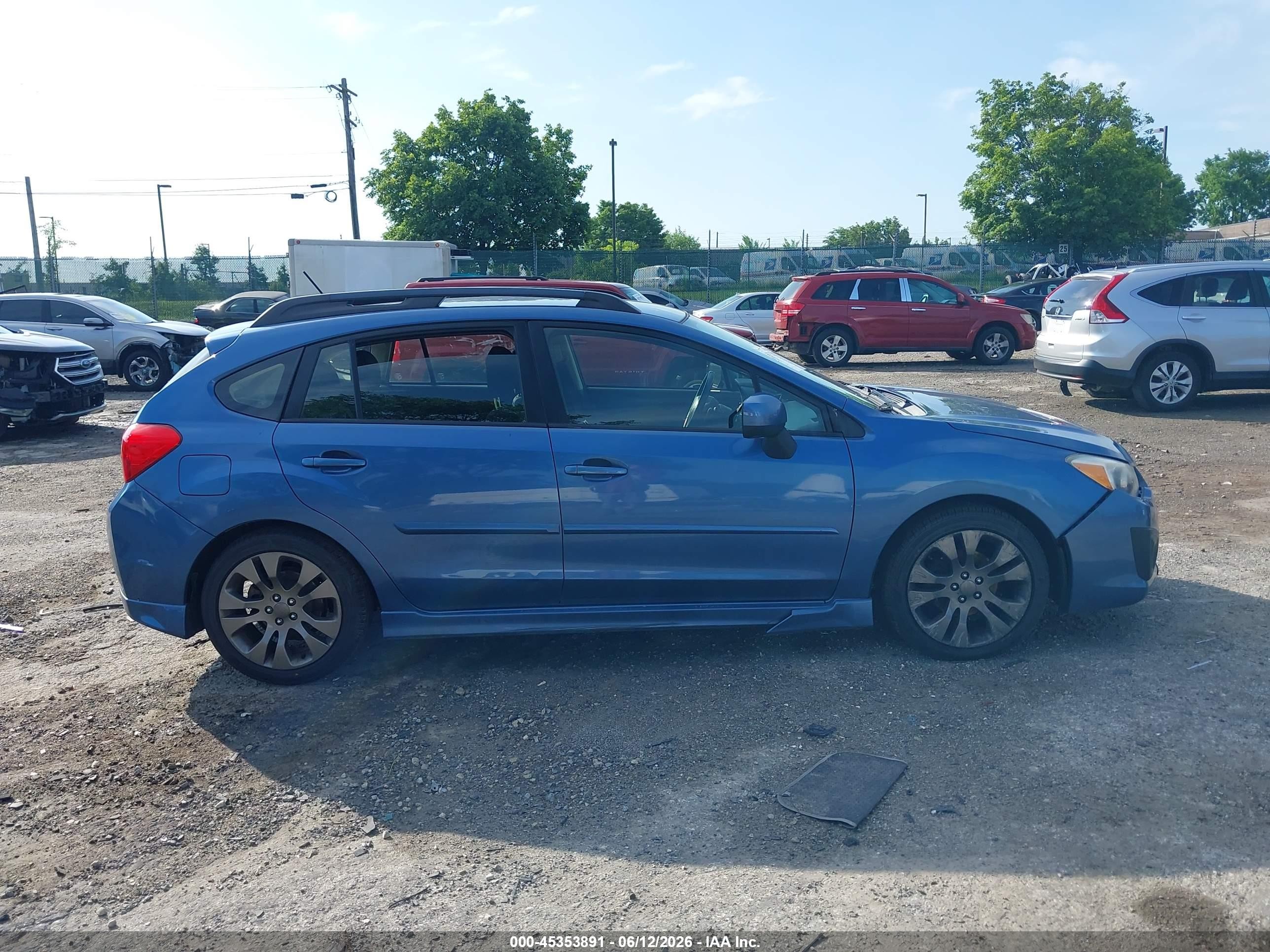 2014 Subaru Impreza 2.0i Sport Premium Синий vin: JF1GPAL67E8219777
