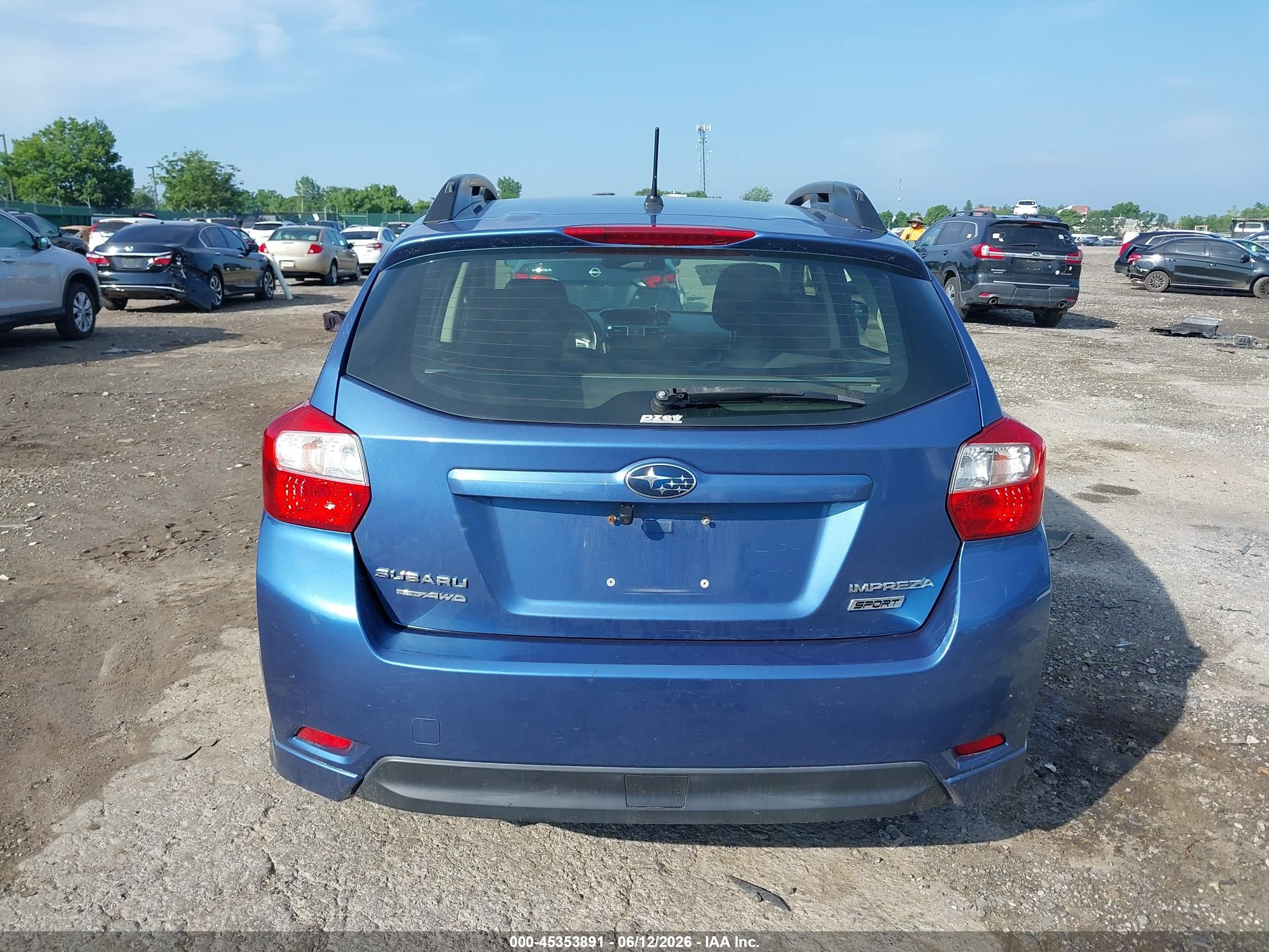 2014 Subaru Impreza 2.0i Sport Premium Синий vin: JF1GPAL67E8219777
