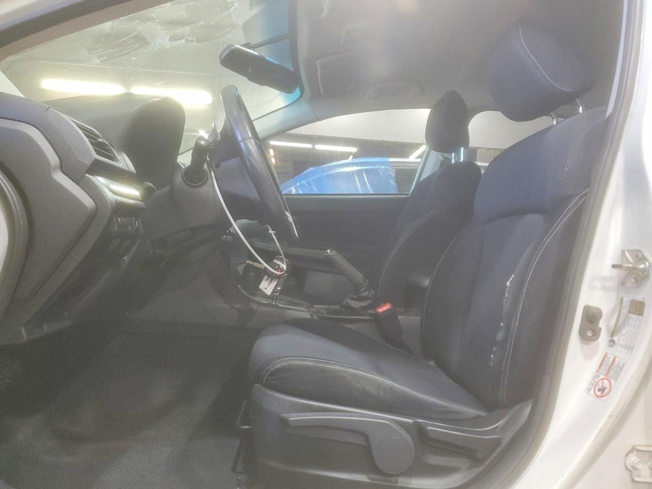 2014 Subaru Impreza Sport Premium White vin: JF1GPAL67E8246140