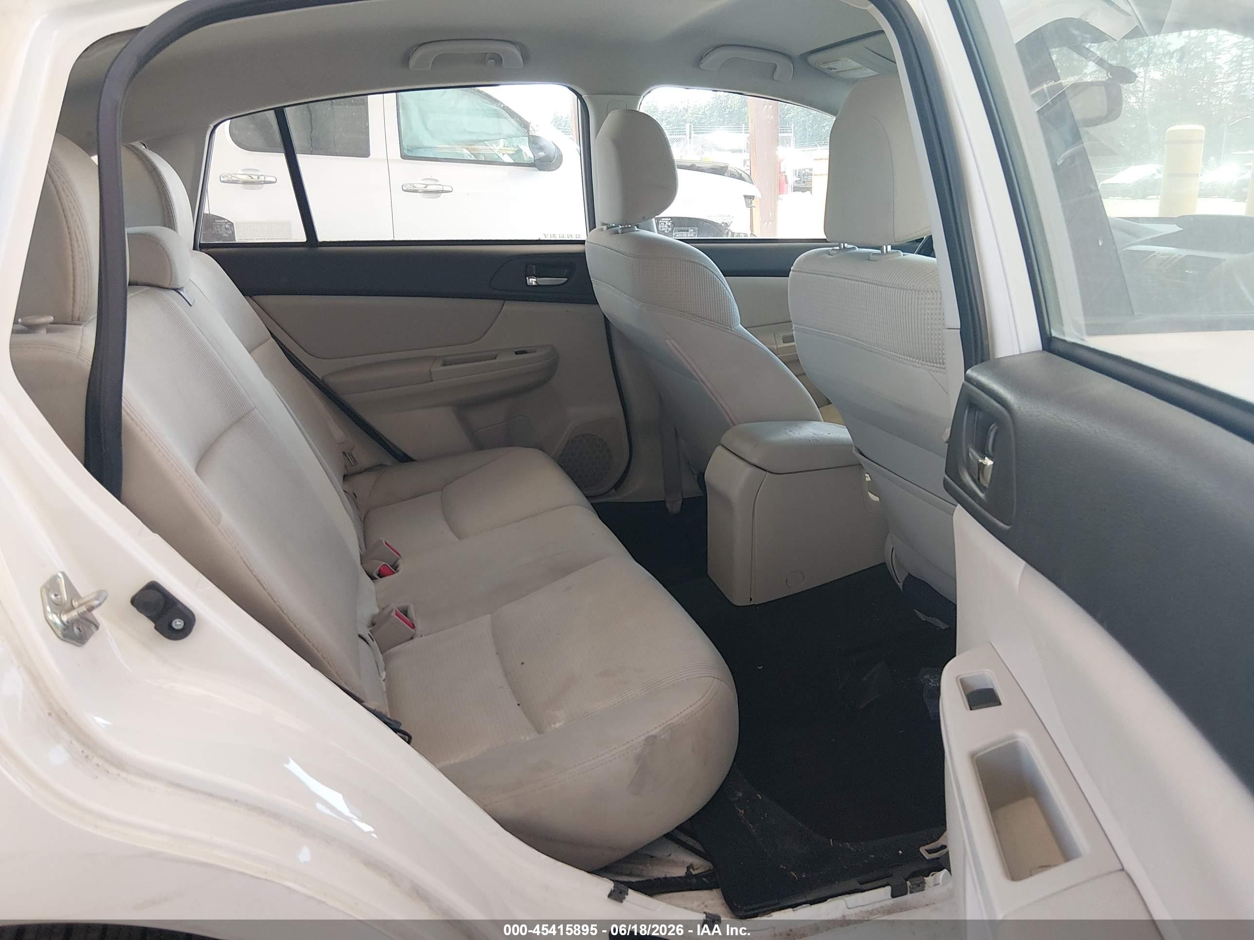 2013 Subaru Impreza 2.0i Sport Premium Белый vin: JF1GPAL68D2870739