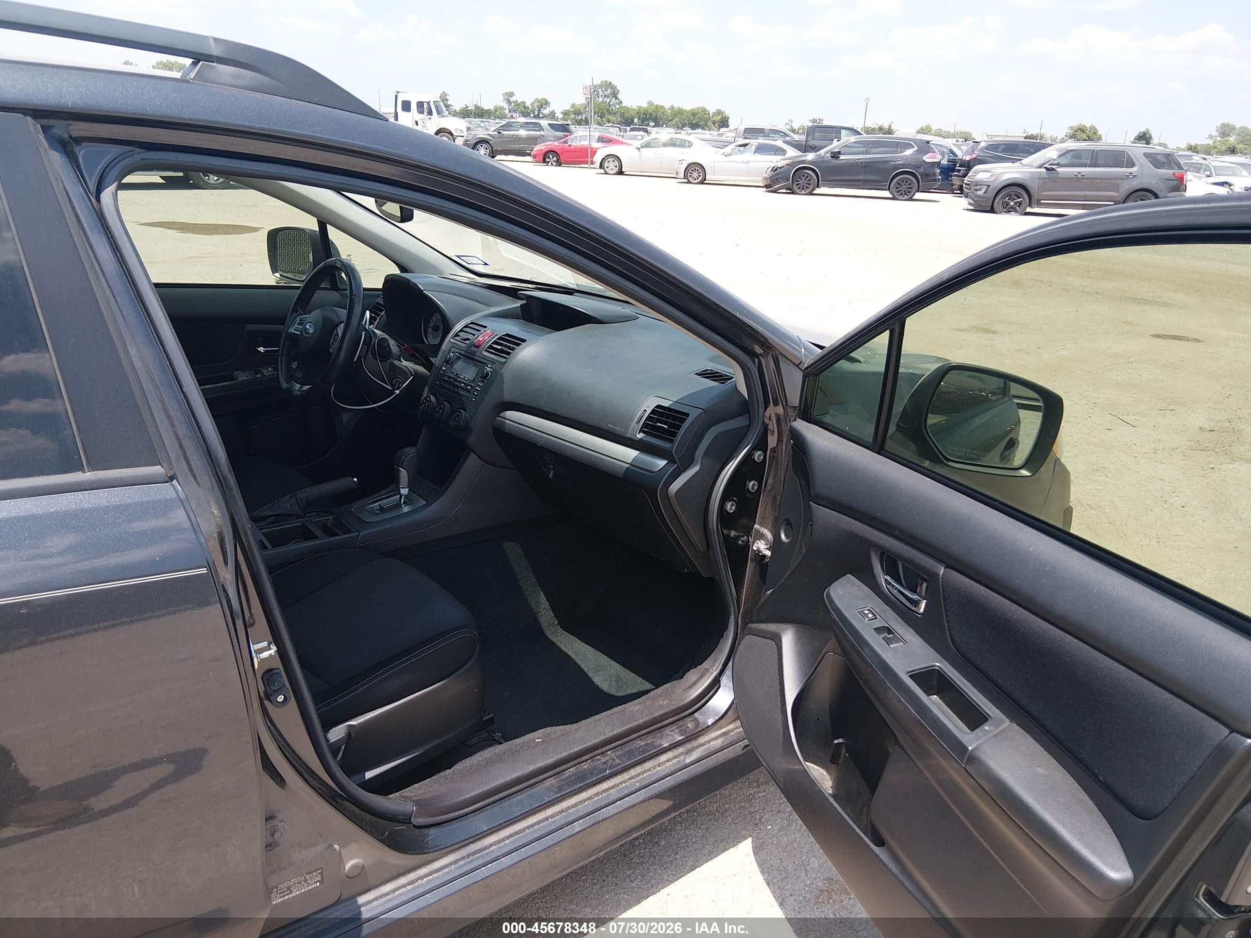 2014 Subaru Impreza 2.0i Sport Premium Серый vin: JF1GPAL68E8302604