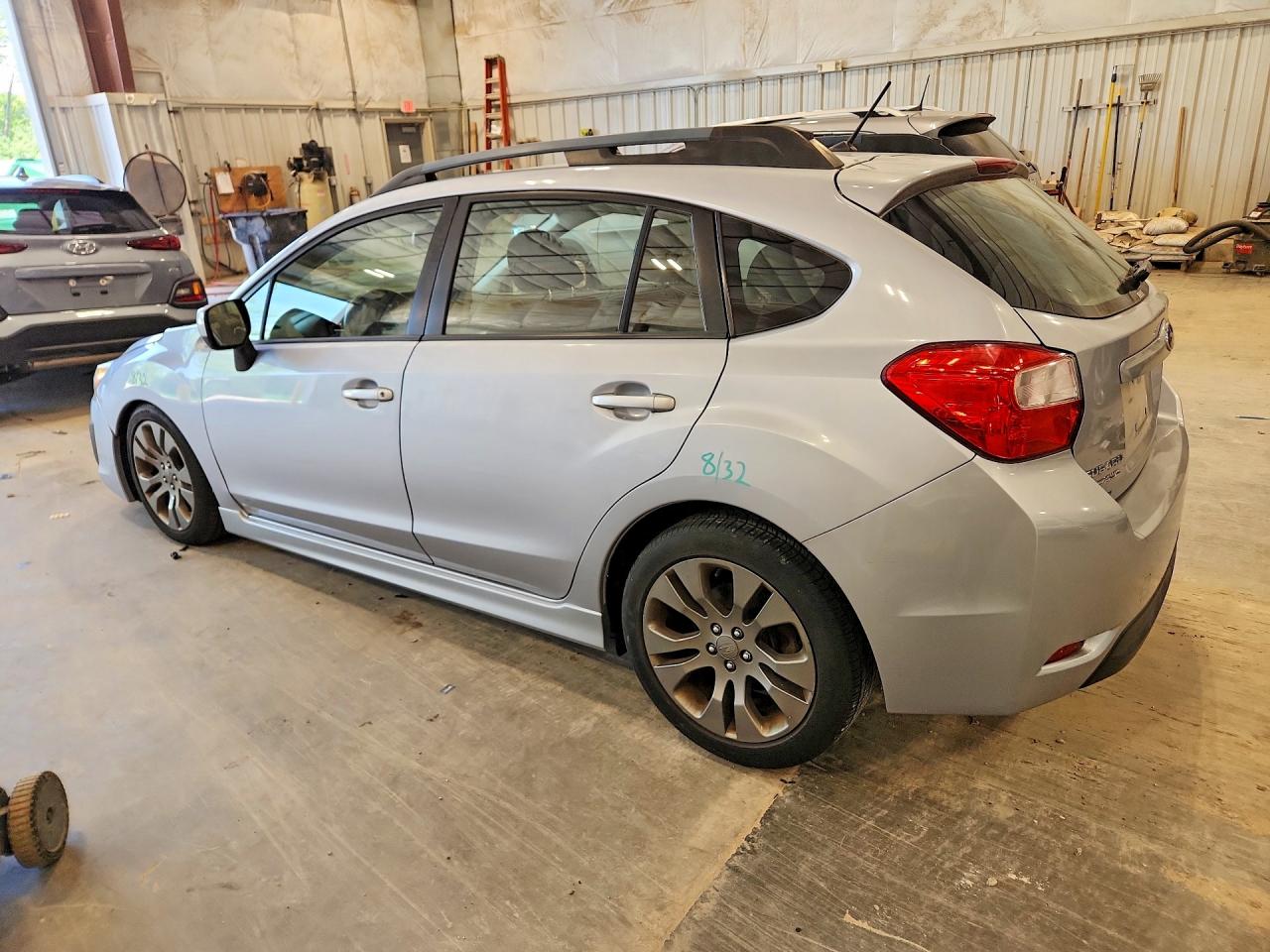 2014 Subaru Impreza Sport Premium Silver vin: JF1GPAL69E8211275