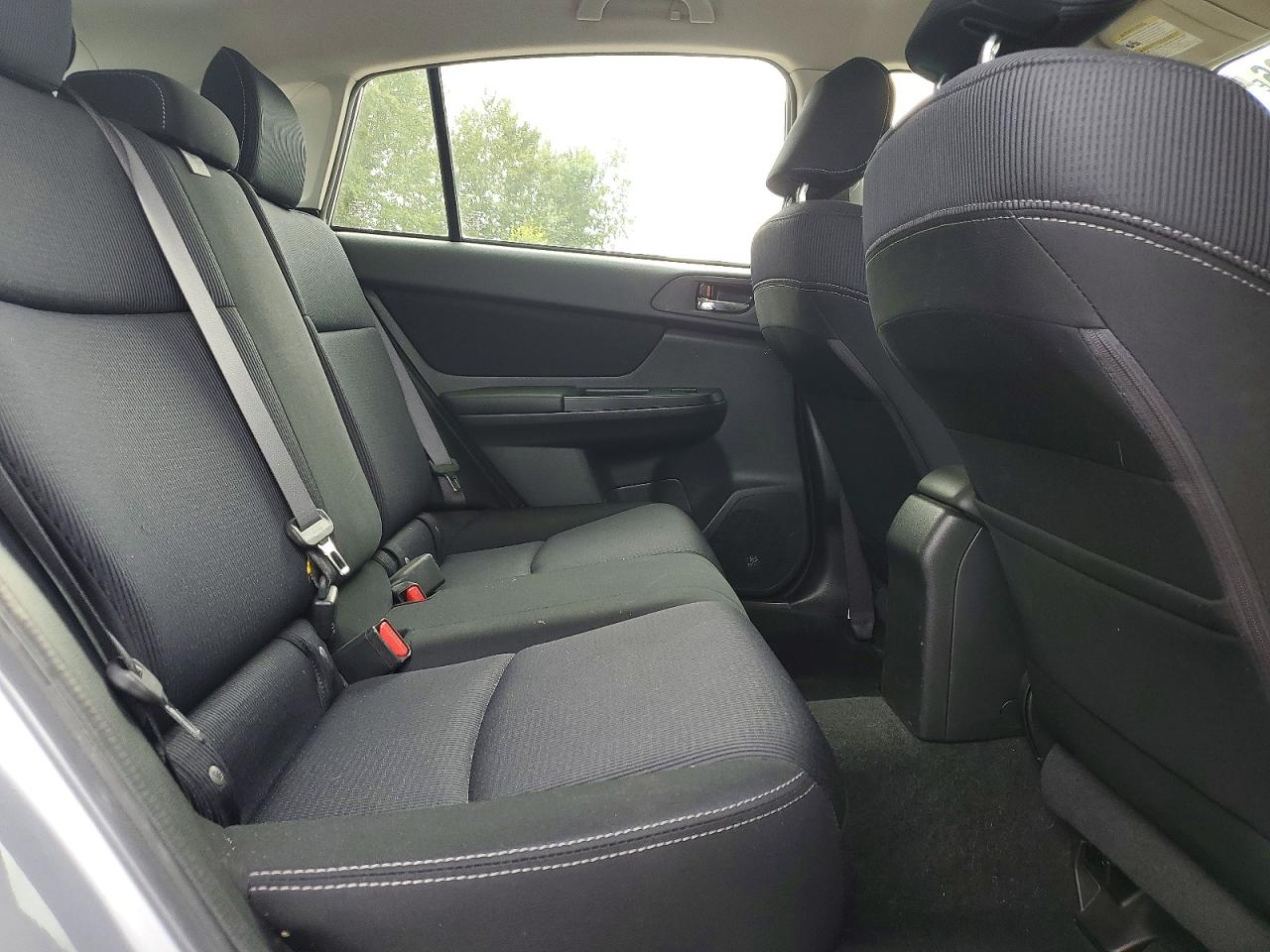 2014 Subaru Impreza Sport Premium Silver vin: JF1GPAL69E8316060