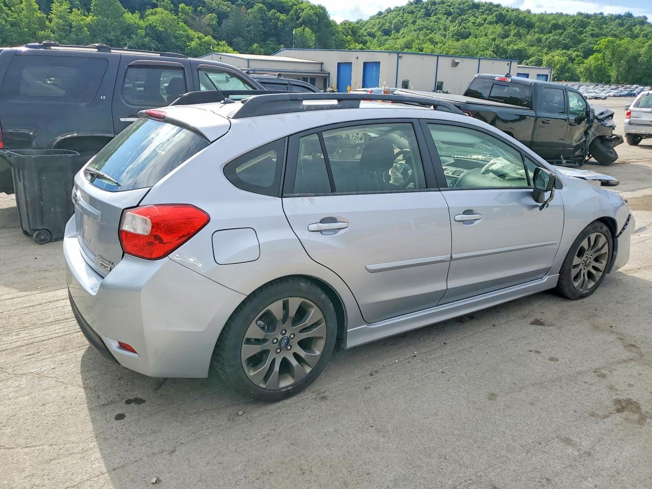 2016 Subaru Impreza Sport Premium Серебряный vin: JF1GPAP62G8251601